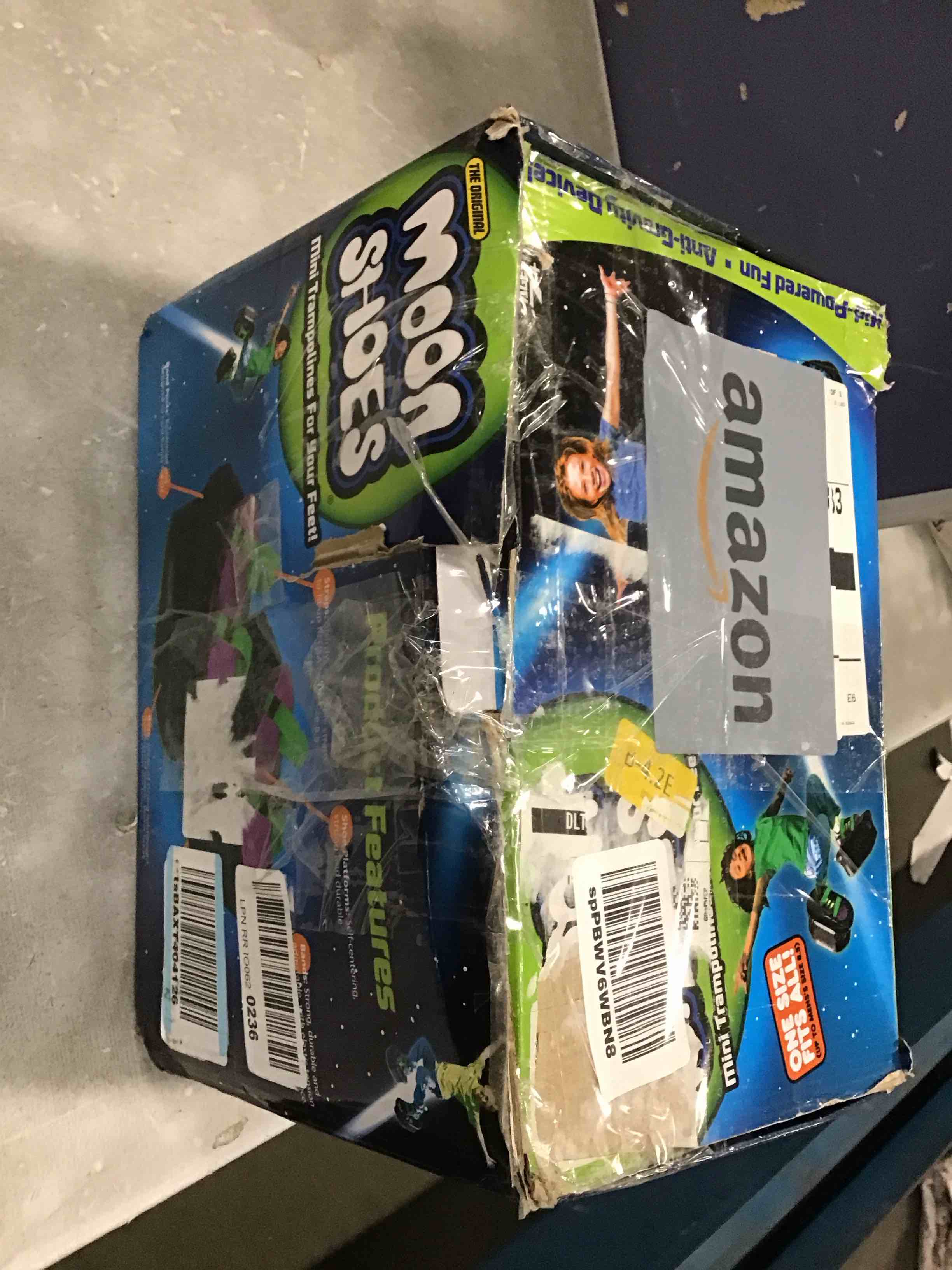 https://s3.amazonaws.com/lotting-images-prod/bidfta/YEL6301607_1712938210118.jpeg