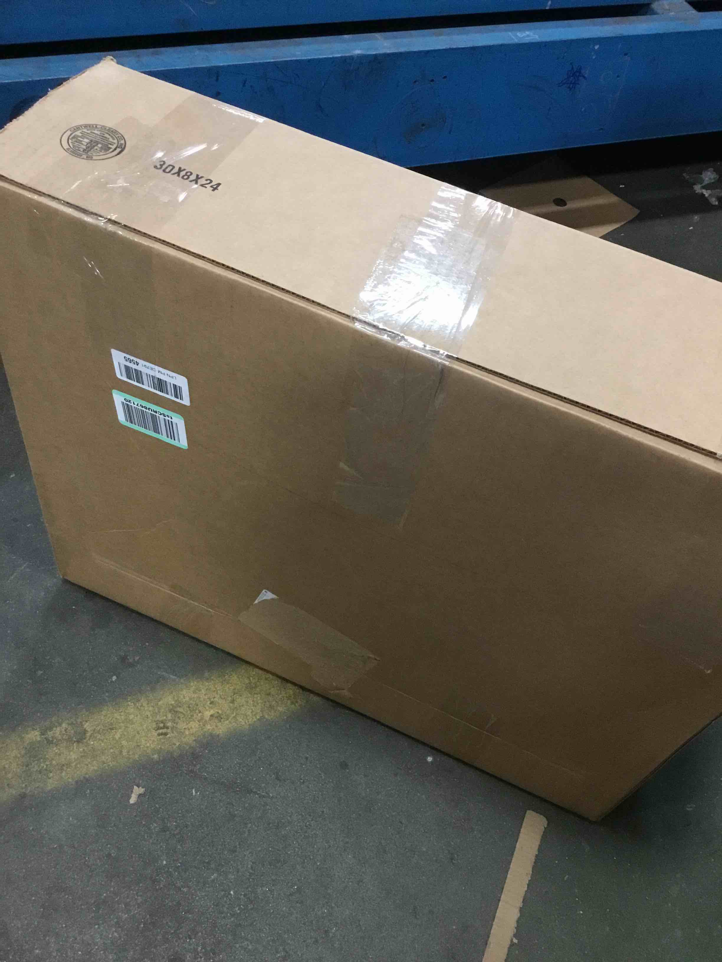 https://s3.amazonaws.com/lotting-images-prod/bidfta/YEL6304129_1713367490657.jpeg