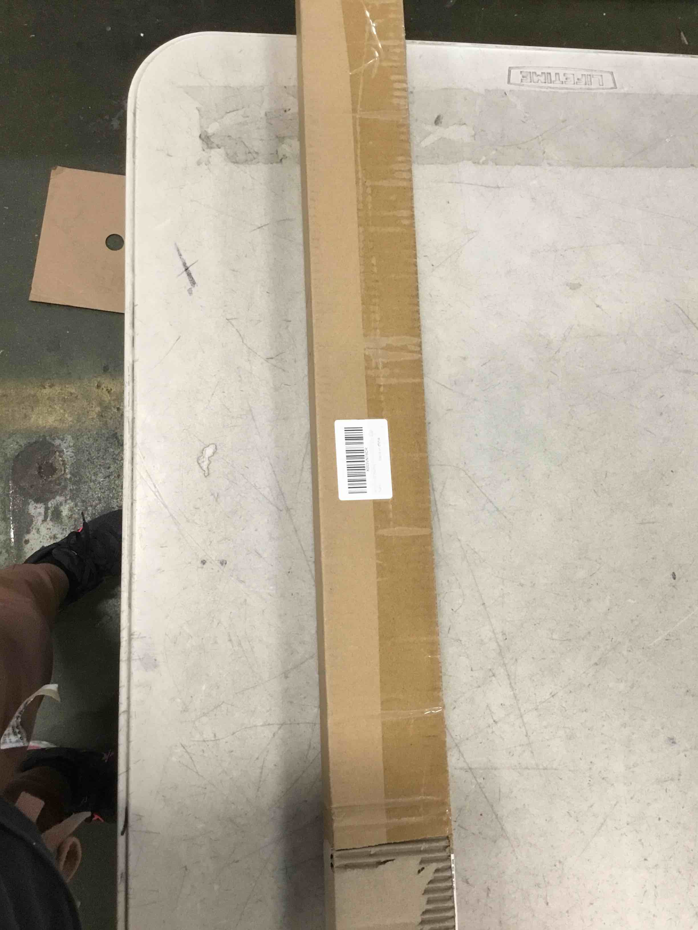 https://s3.amazonaws.com/lotting-images-prod/bidfta/YEL6304161_1713371325583.jpeg