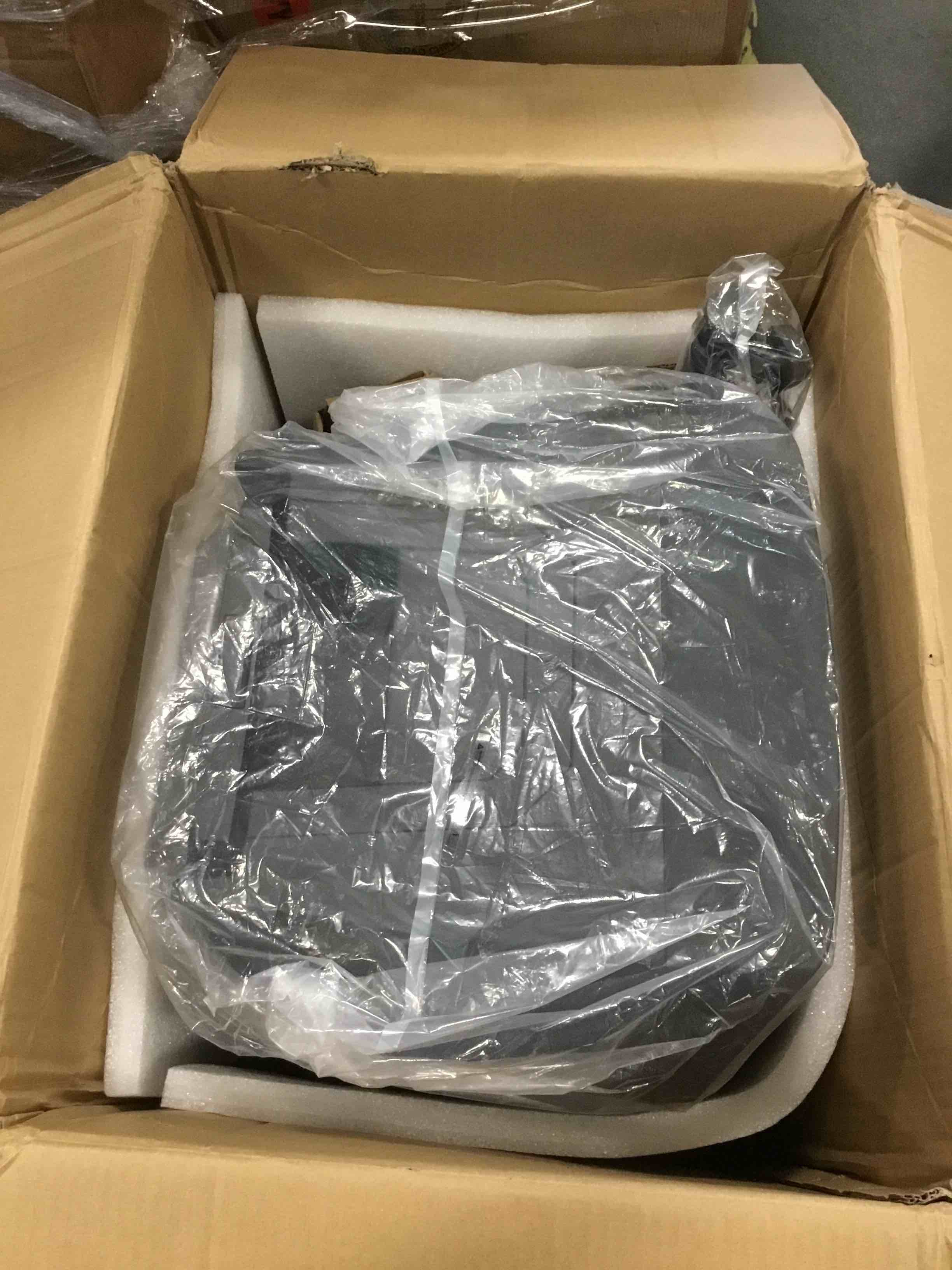 https://s3.amazonaws.com/lotting-images-prod/bidfta/YEL6304743_1713796834781.jpeg