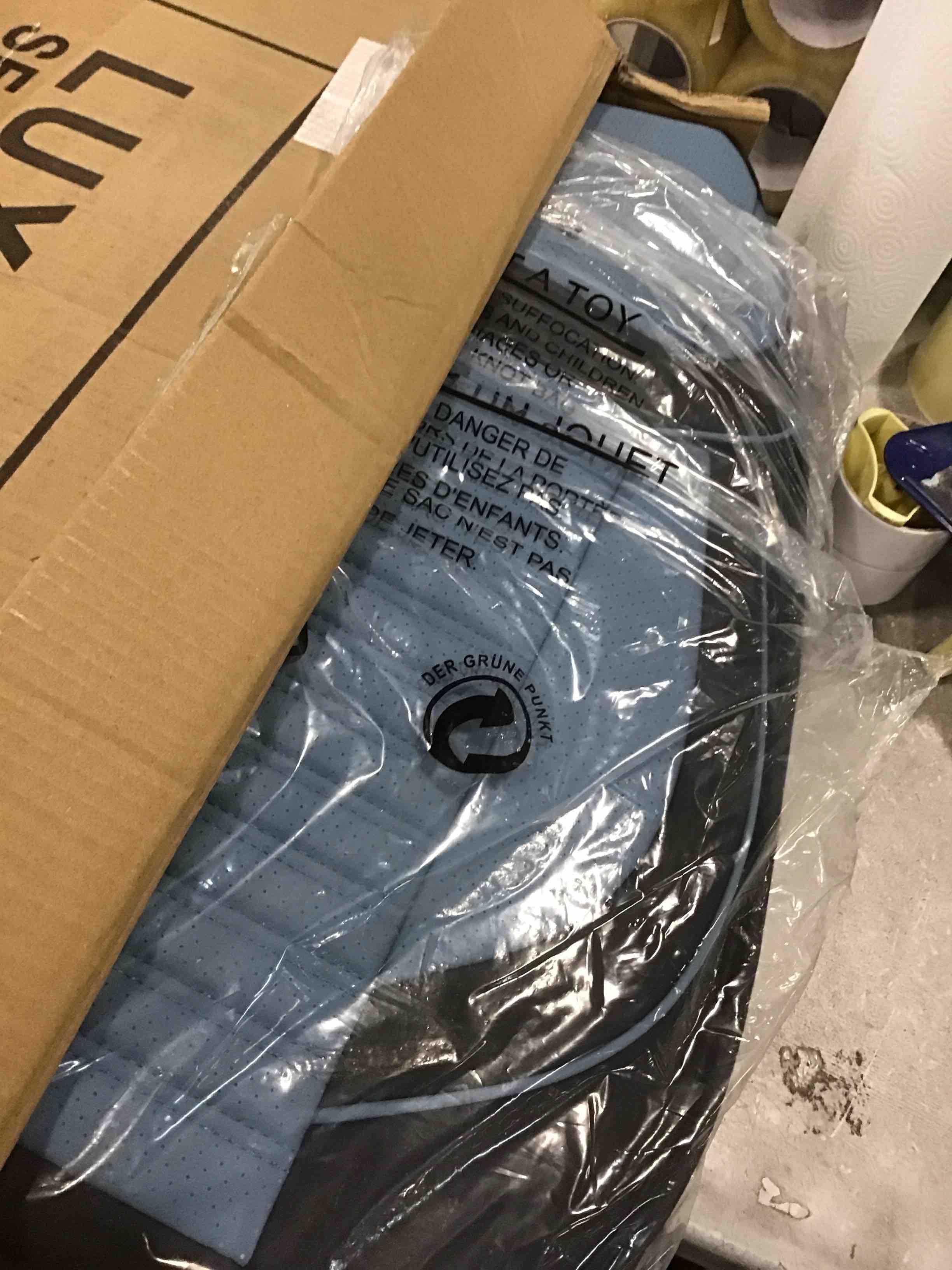 https://s3.amazonaws.com/lotting-images-prod/bidfta/YEL6305556_1713787475195.jpeg