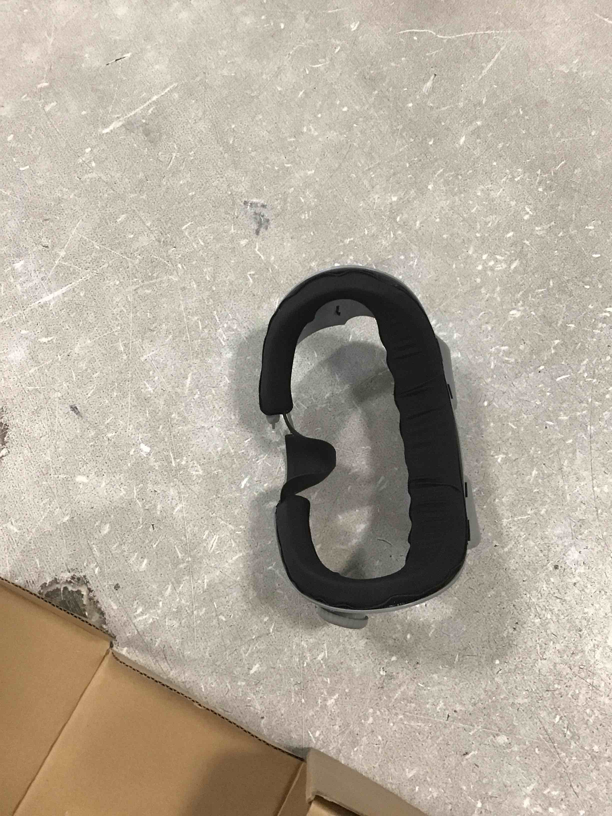 https://s3.amazonaws.com/lotting-images-prod/bidfta/YEL6305651_1713798263044.jpeg