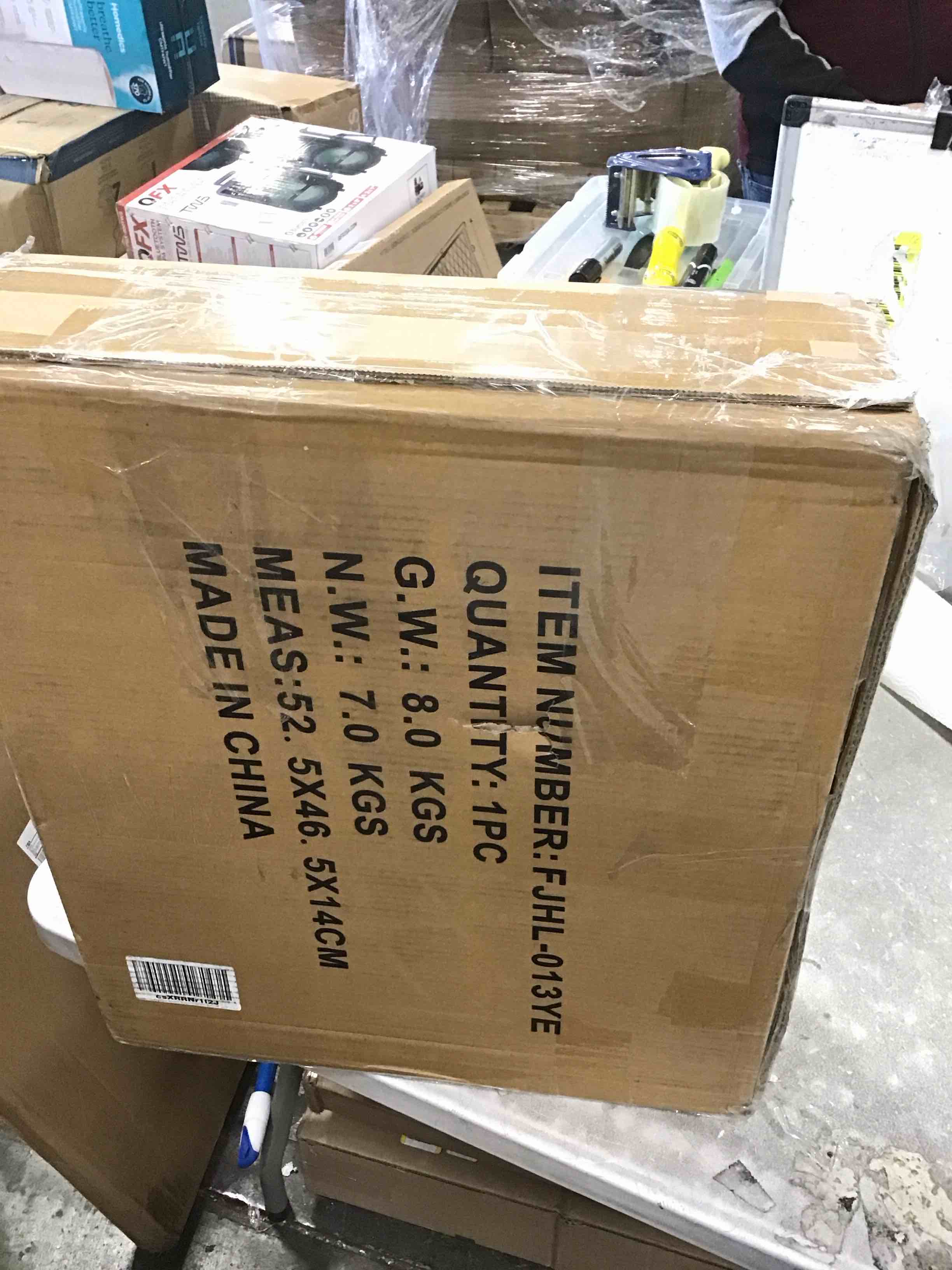 https://s3.amazonaws.com/lotting-images-prod/bidfta/YEL6306005_1713986757171.jpeg