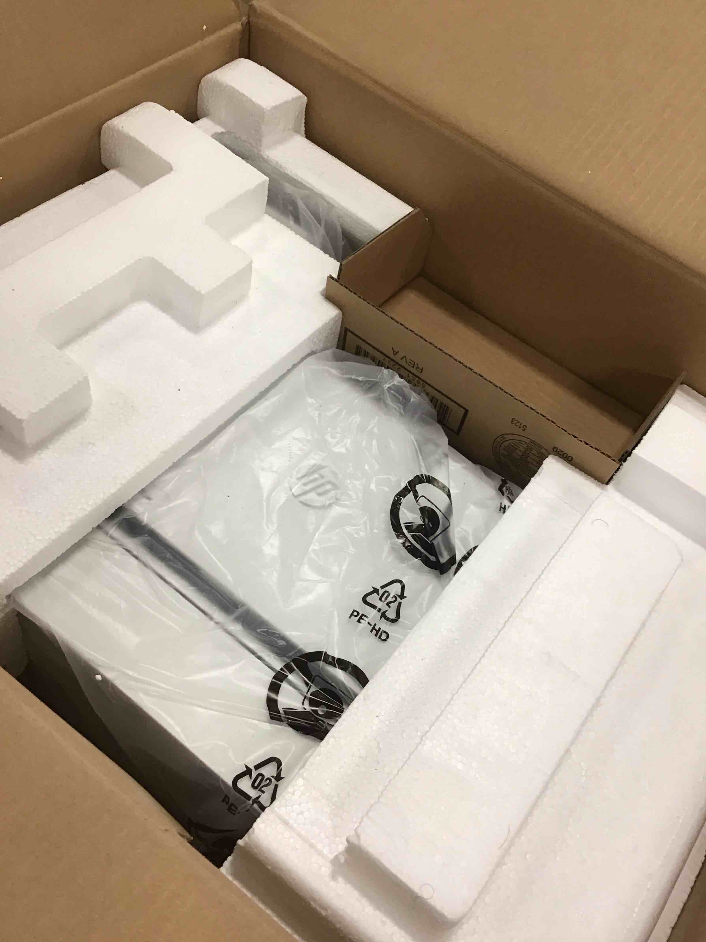 https://s3.amazonaws.com/lotting-images-prod/bidfta/YEL6306317_1714134732068.jpeg