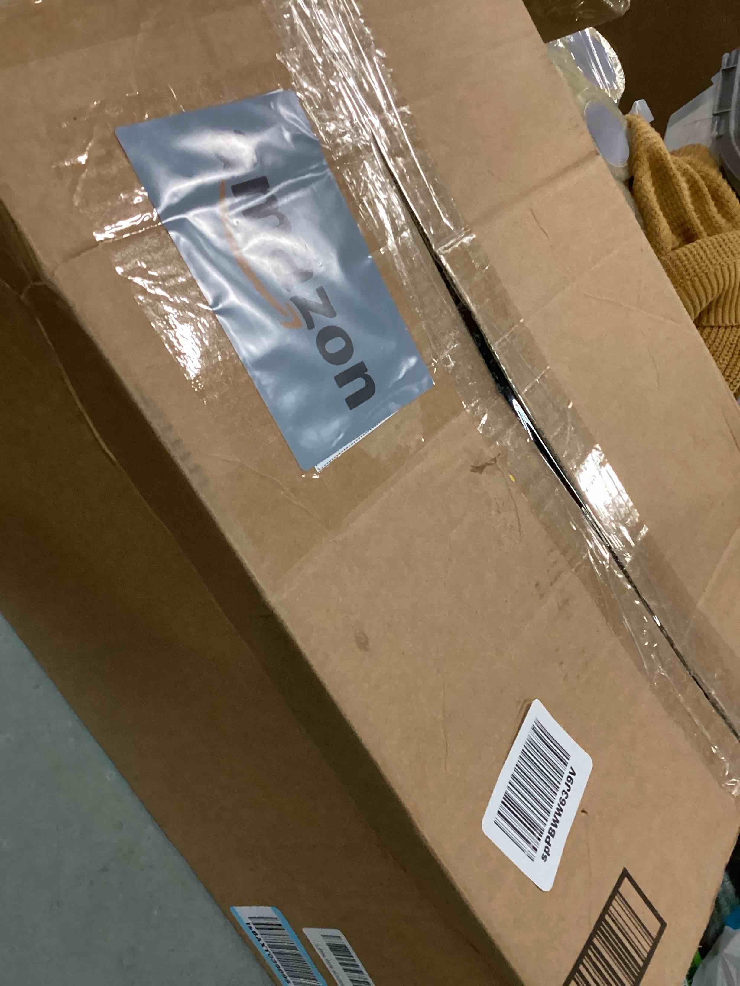 https://s3.amazonaws.com/lotting-images-prod/bidfta/YEL6306459_1712848066521.jpeg
