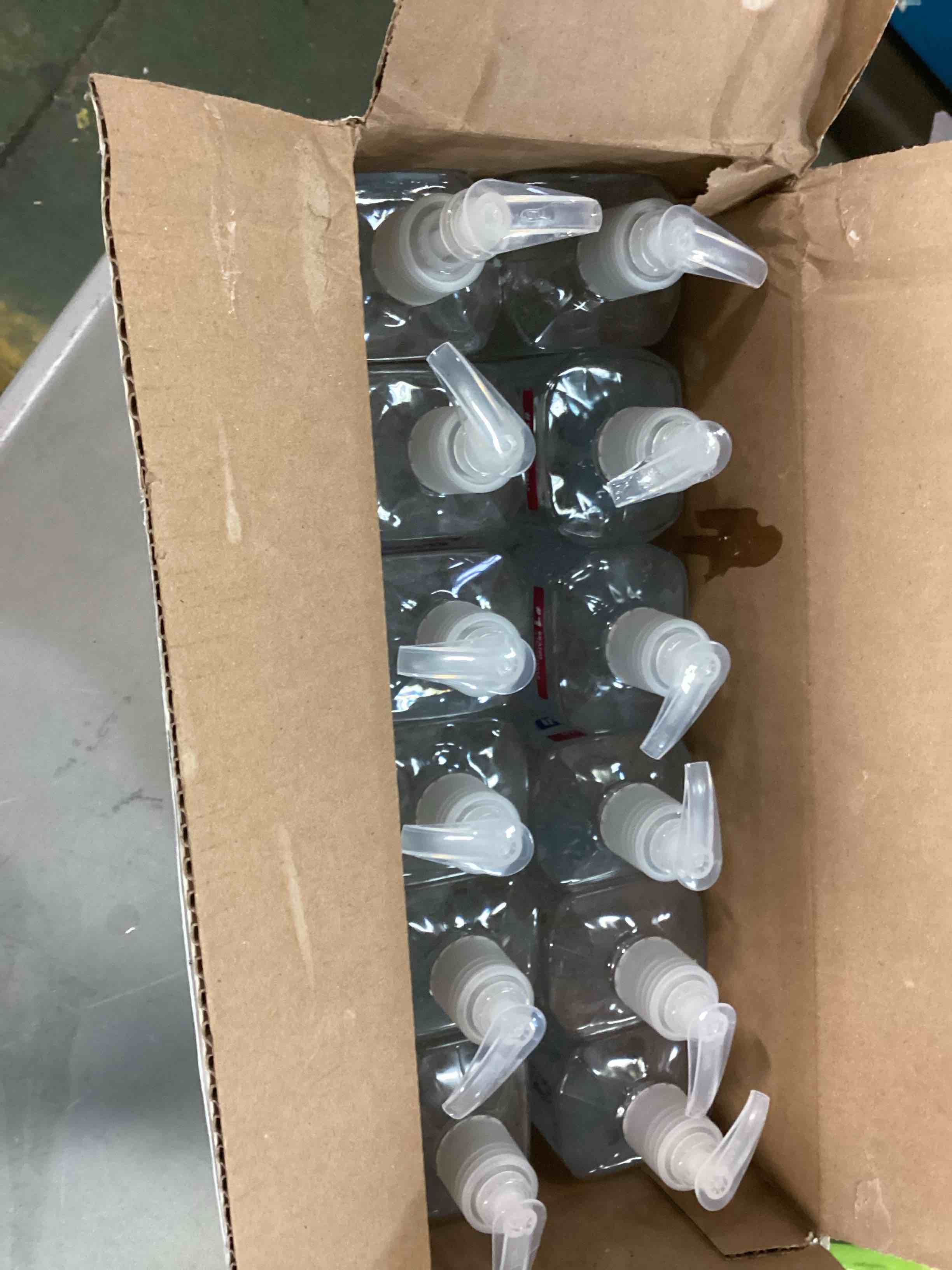 https://s3.amazonaws.com/lotting-images-prod/bidfta/YEL6306639_1712936257653.jpeg