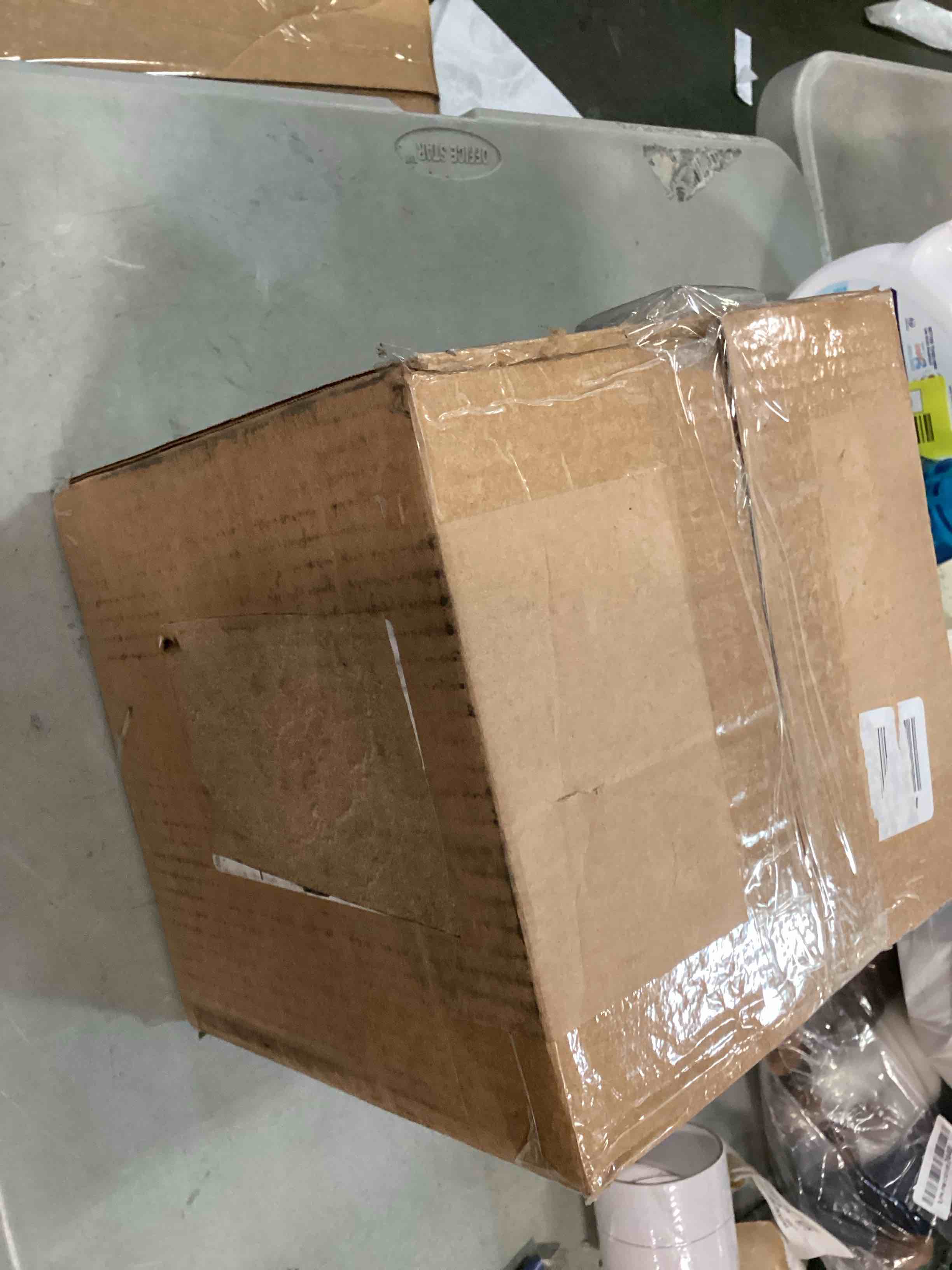 https://s3.amazonaws.com/lotting-images-prod/bidfta/YEL6306711_1712947144948.jpeg