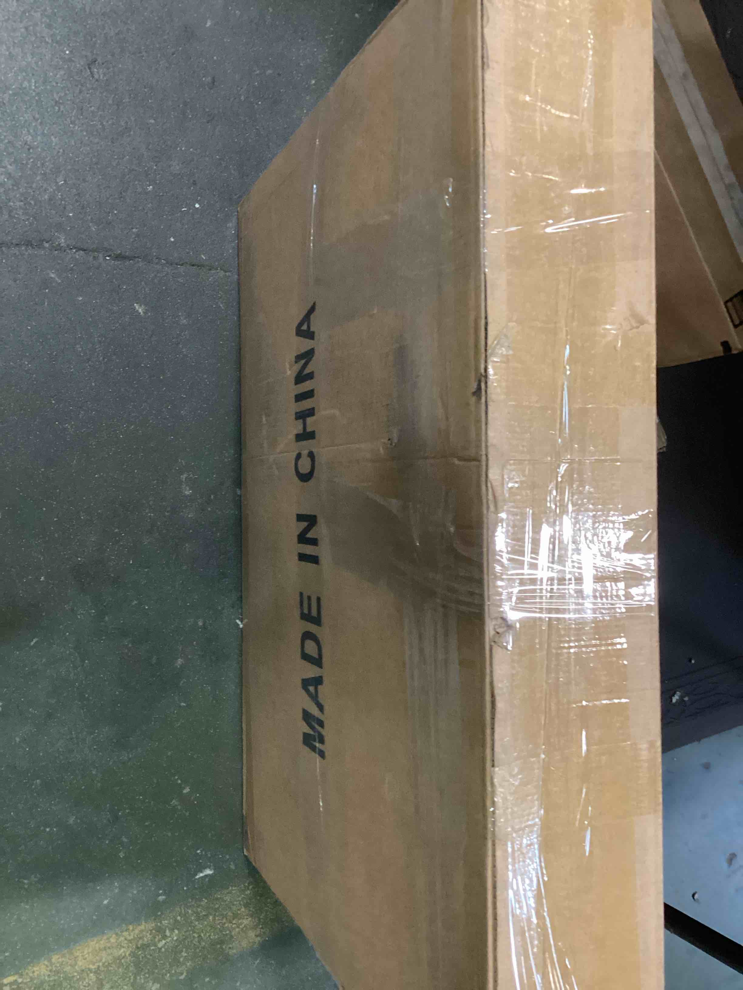 https://s3.amazonaws.com/lotting-images-prod/bidfta/YEL6306800_1713179766368.jpeg