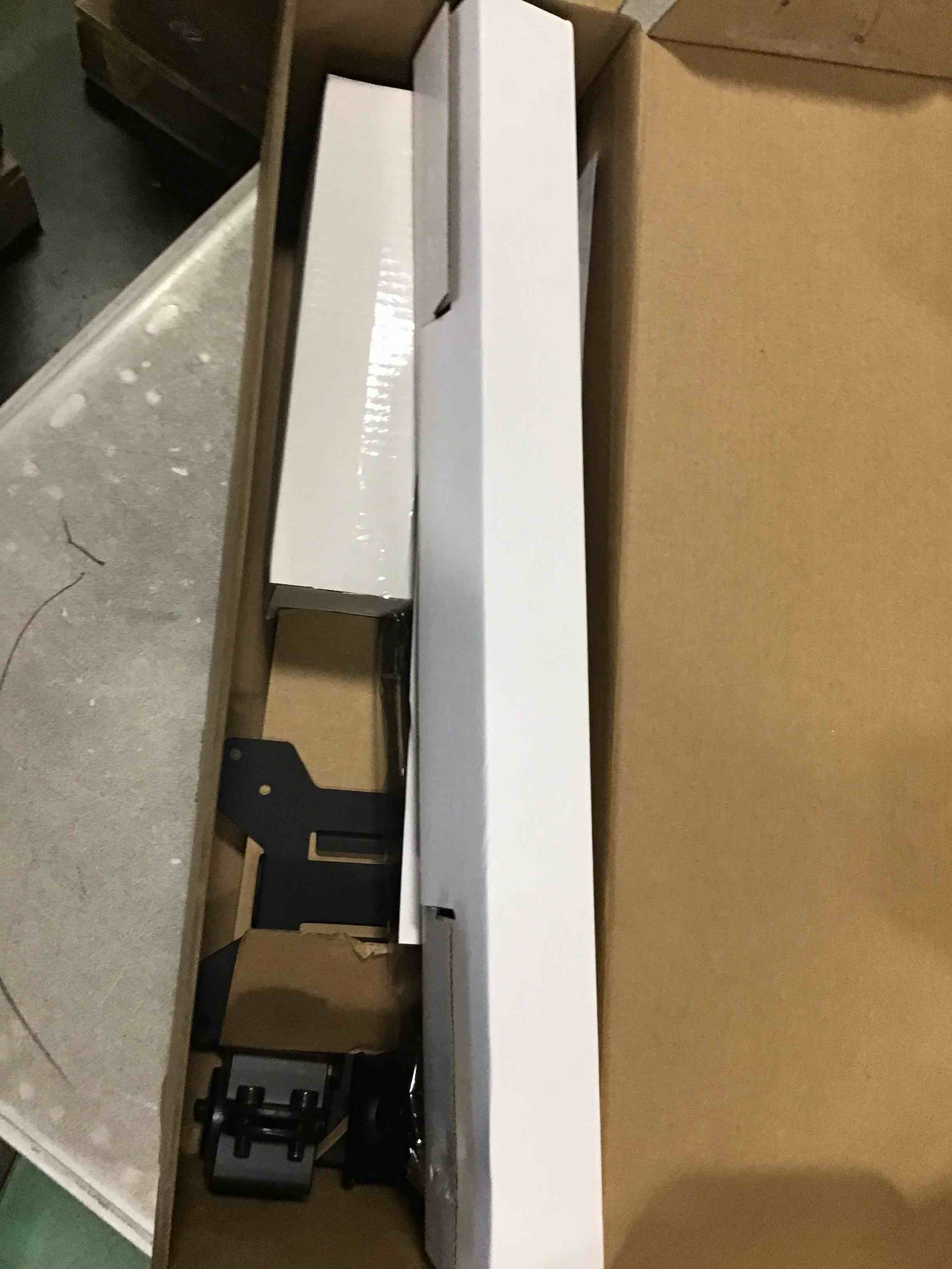 https://s3.amazonaws.com/lotting-images-prod/bidfta/YEL6309219_1712082743701.jpeg