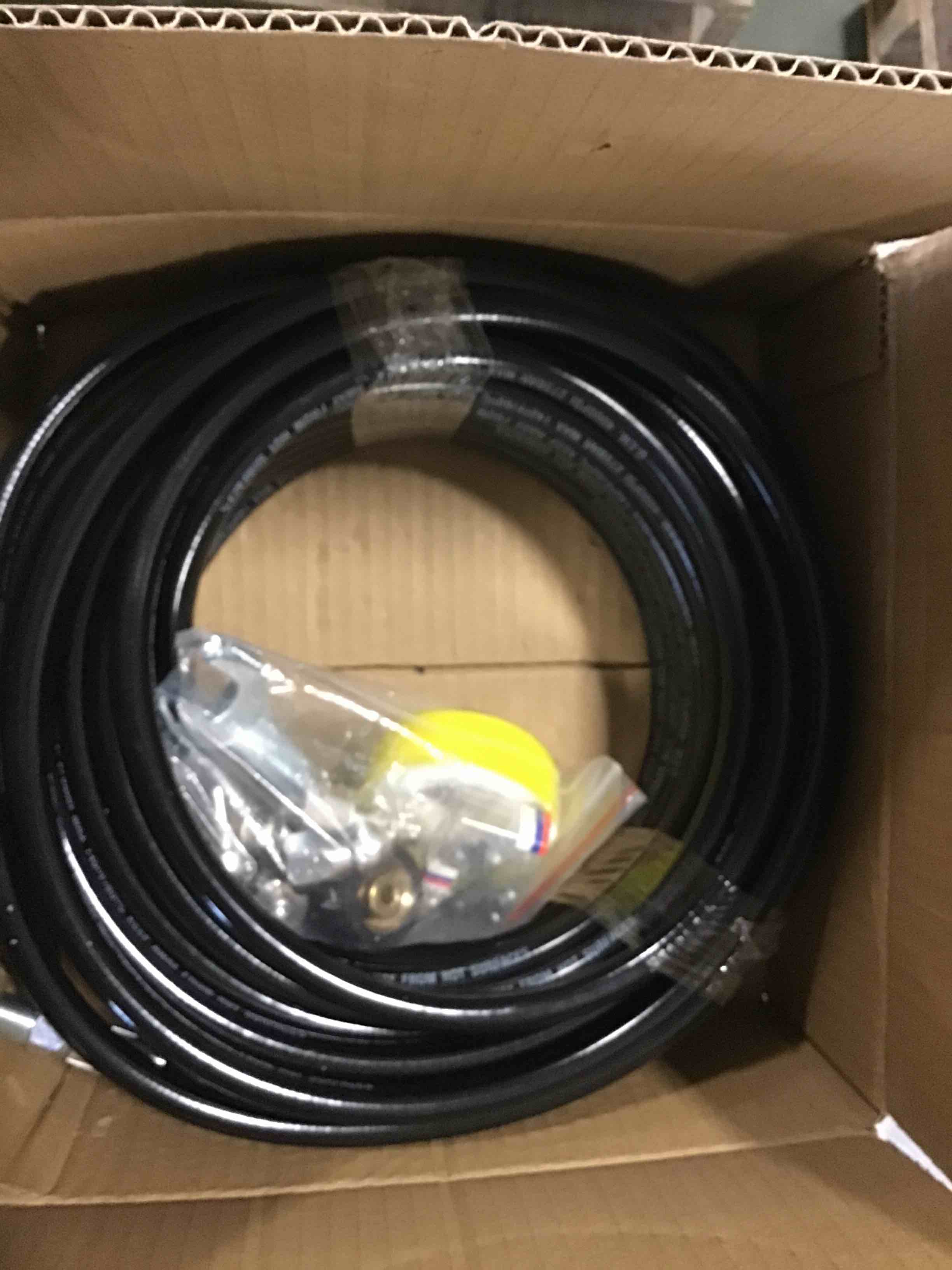 https://s3.amazonaws.com/lotting-images-prod/bidfta/YEL6309240_1712084425852.jpeg