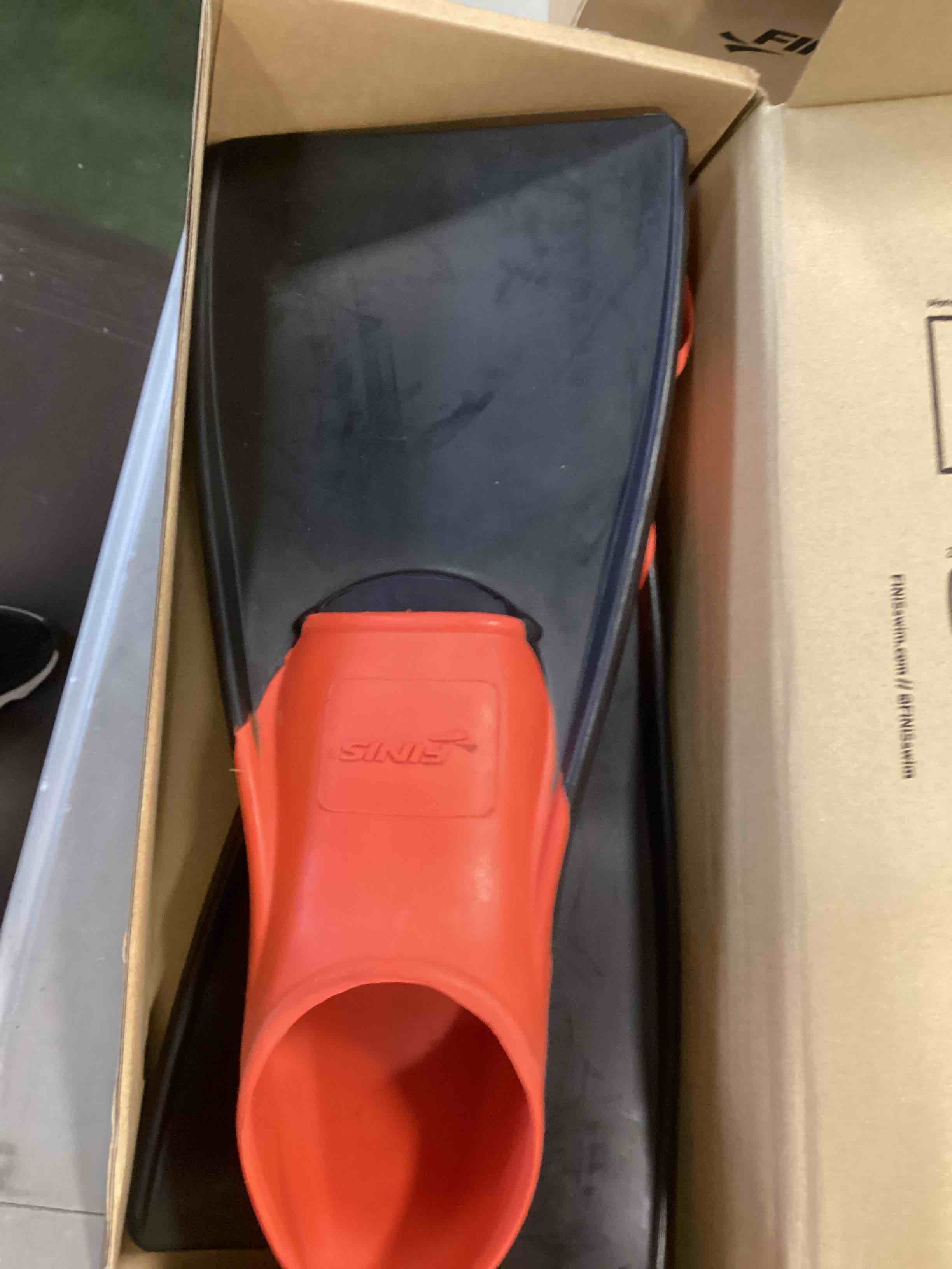 FINIS Long Floating Fins for Swimming and Snorkeling – Check Size Chart for Correct Sizing