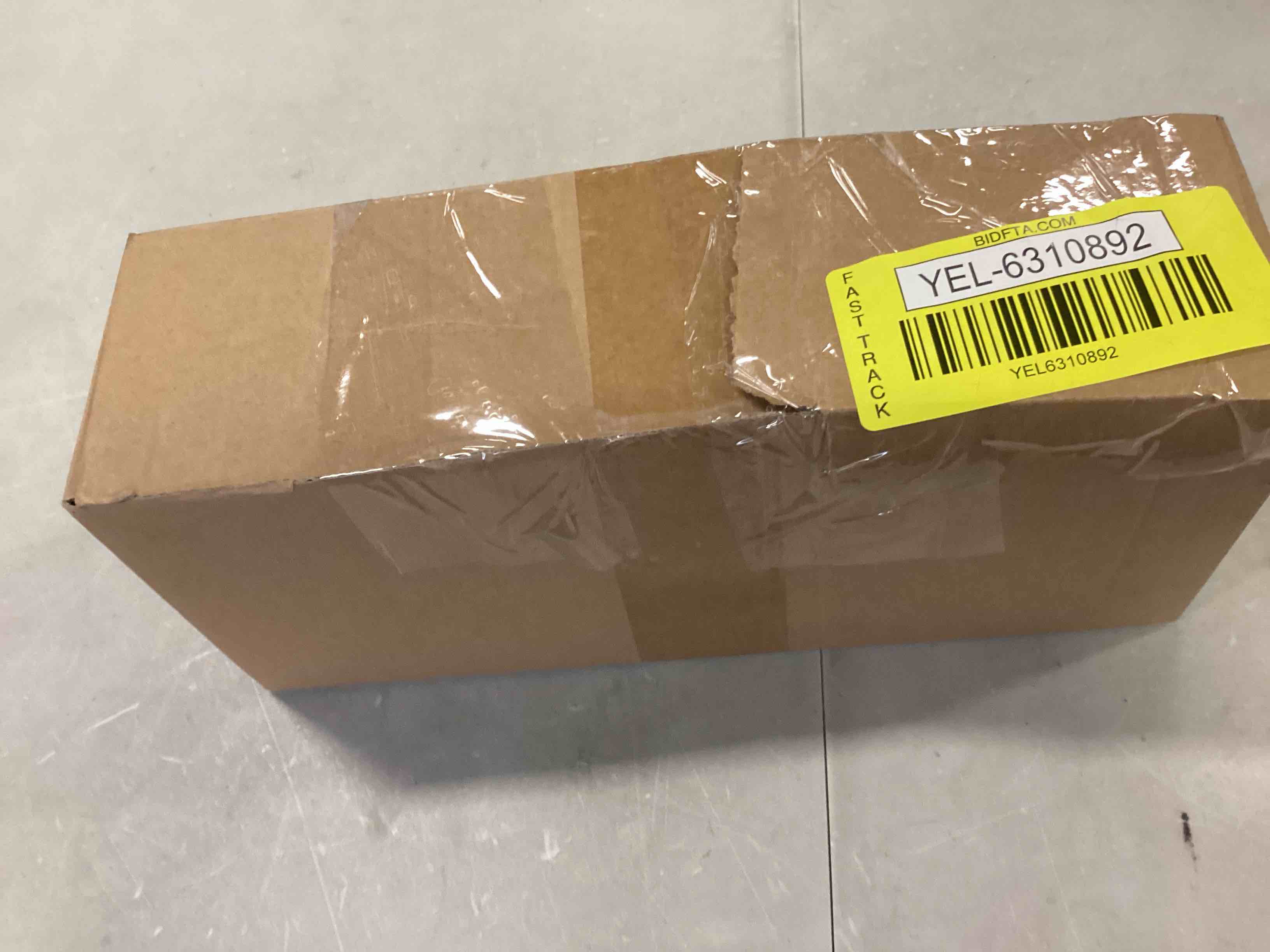 https://s3.amazonaws.com/lotting-images-prod/bidfta/YEL6310892_1712076597308.jpeg