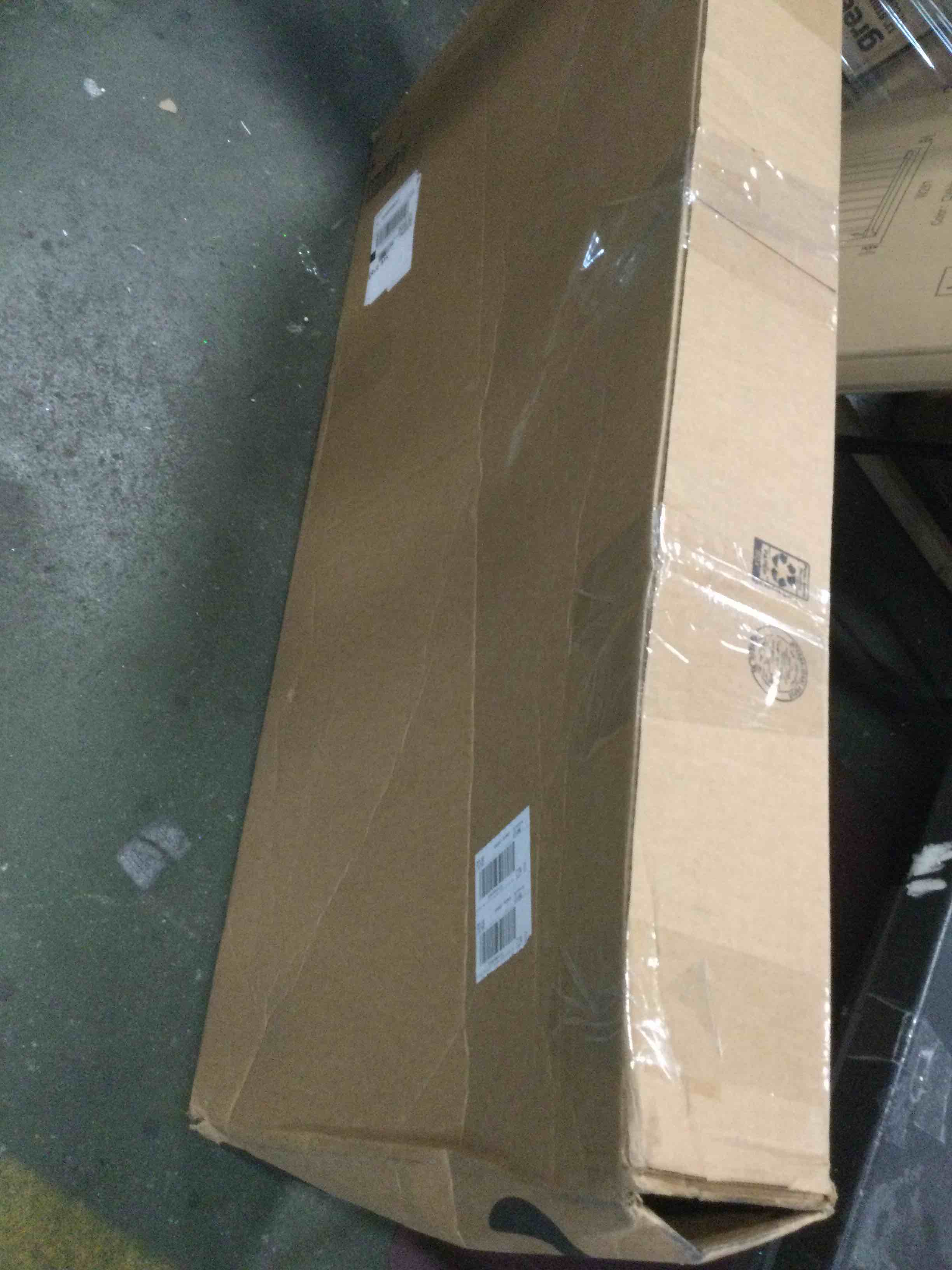 https://s3.amazonaws.com/lotting-images-prod/bidfta/YEL6310978_1711545245525.jpeg