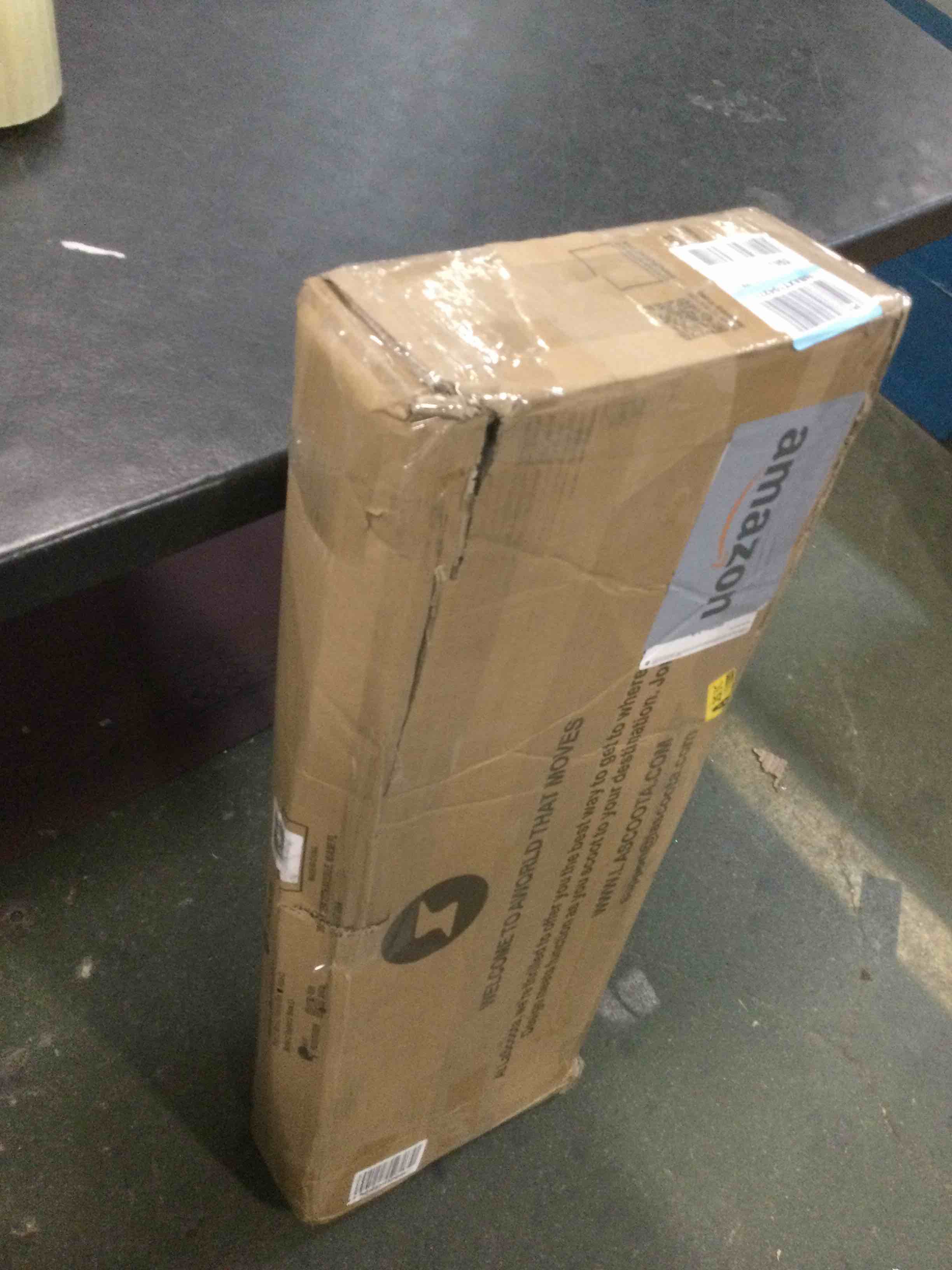 https://s3.amazonaws.com/lotting-images-prod/bidfta/YEL6310991_1711546465694.jpeg