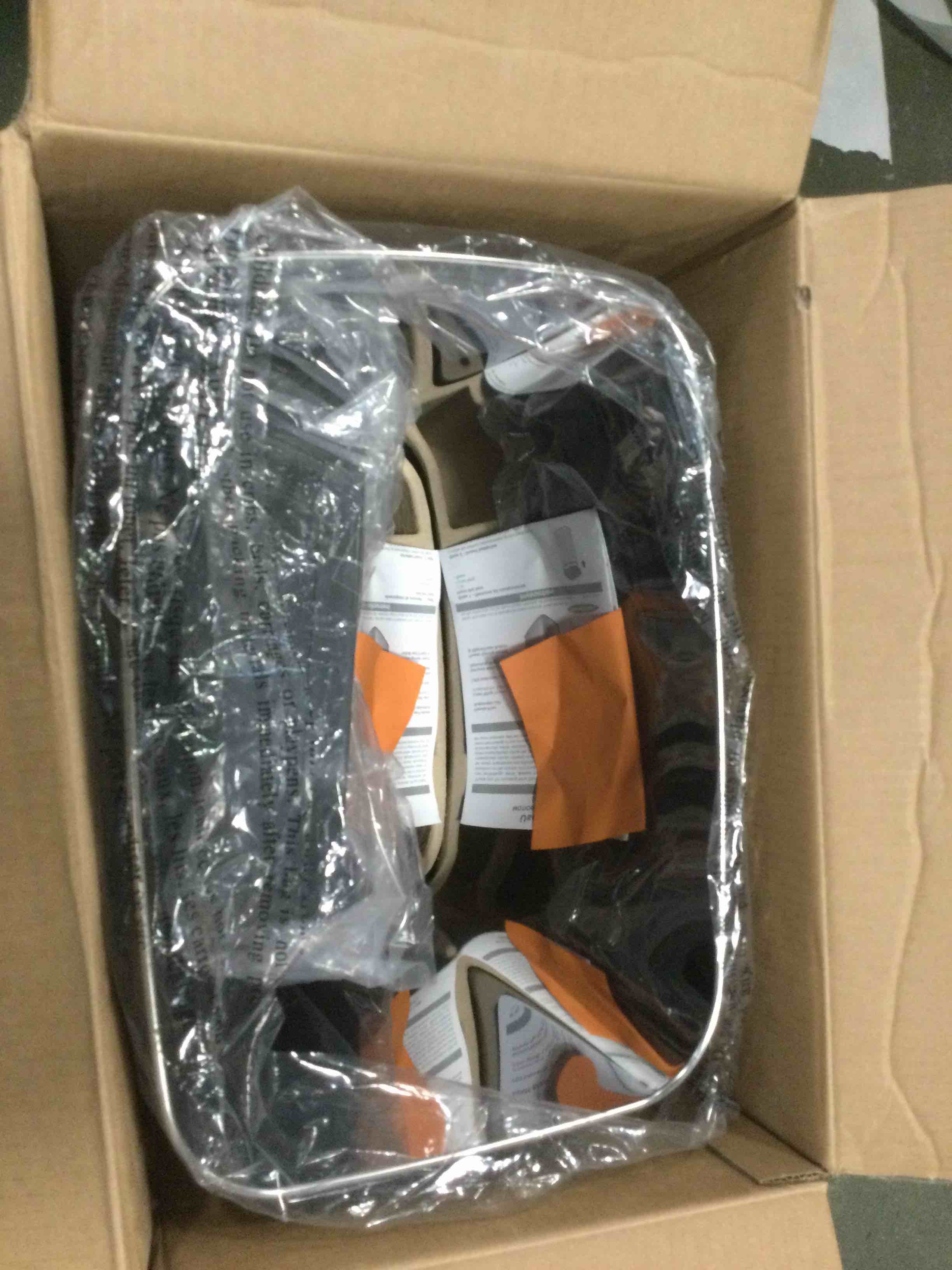 https://s3.amazonaws.com/lotting-images-prod/bidfta/YEL6312403_1712148321302.jpeg
