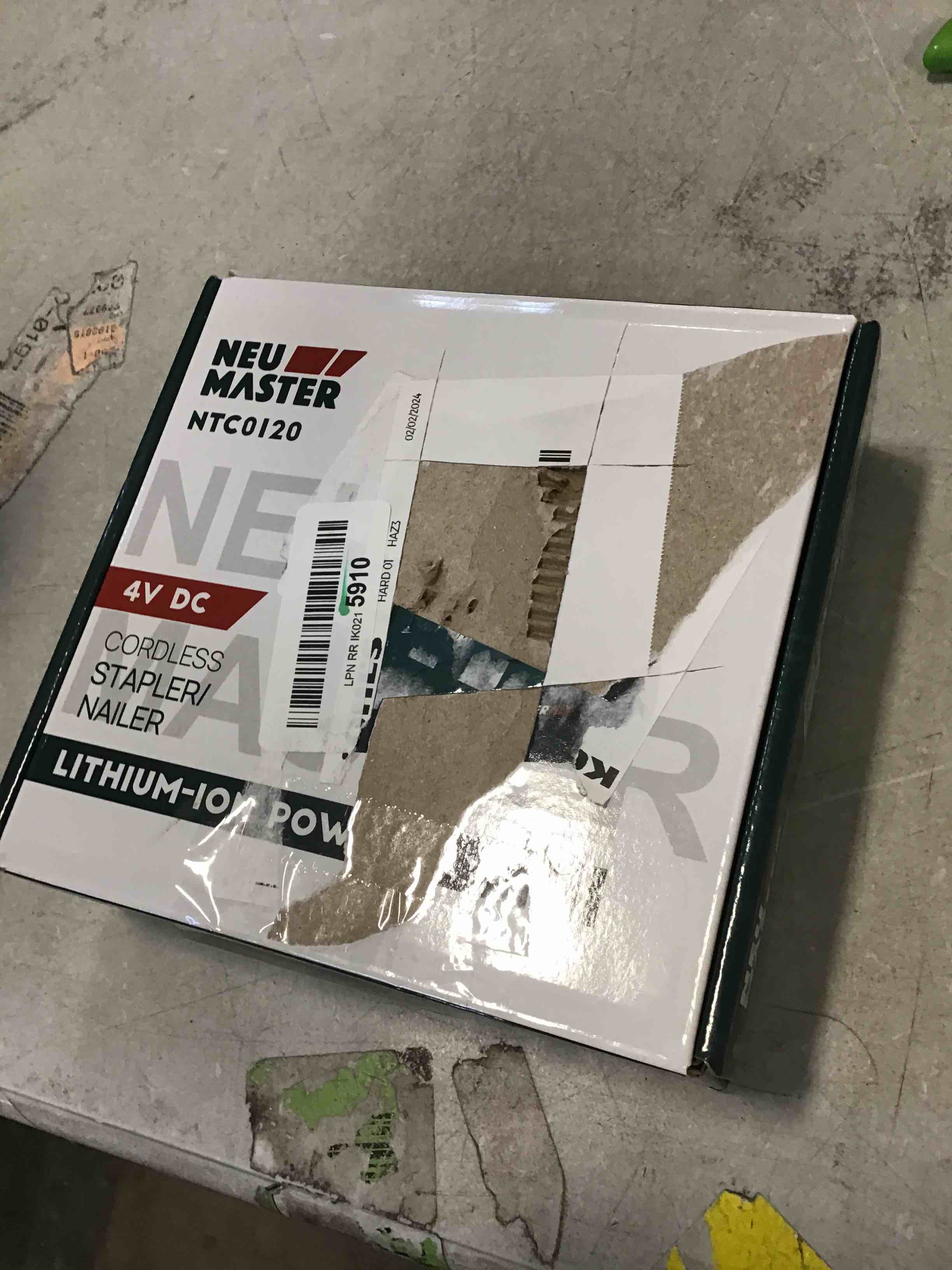https://s3.amazonaws.com/lotting-images-prod/bidfta/YEL6313366_1713965700472.jpeg