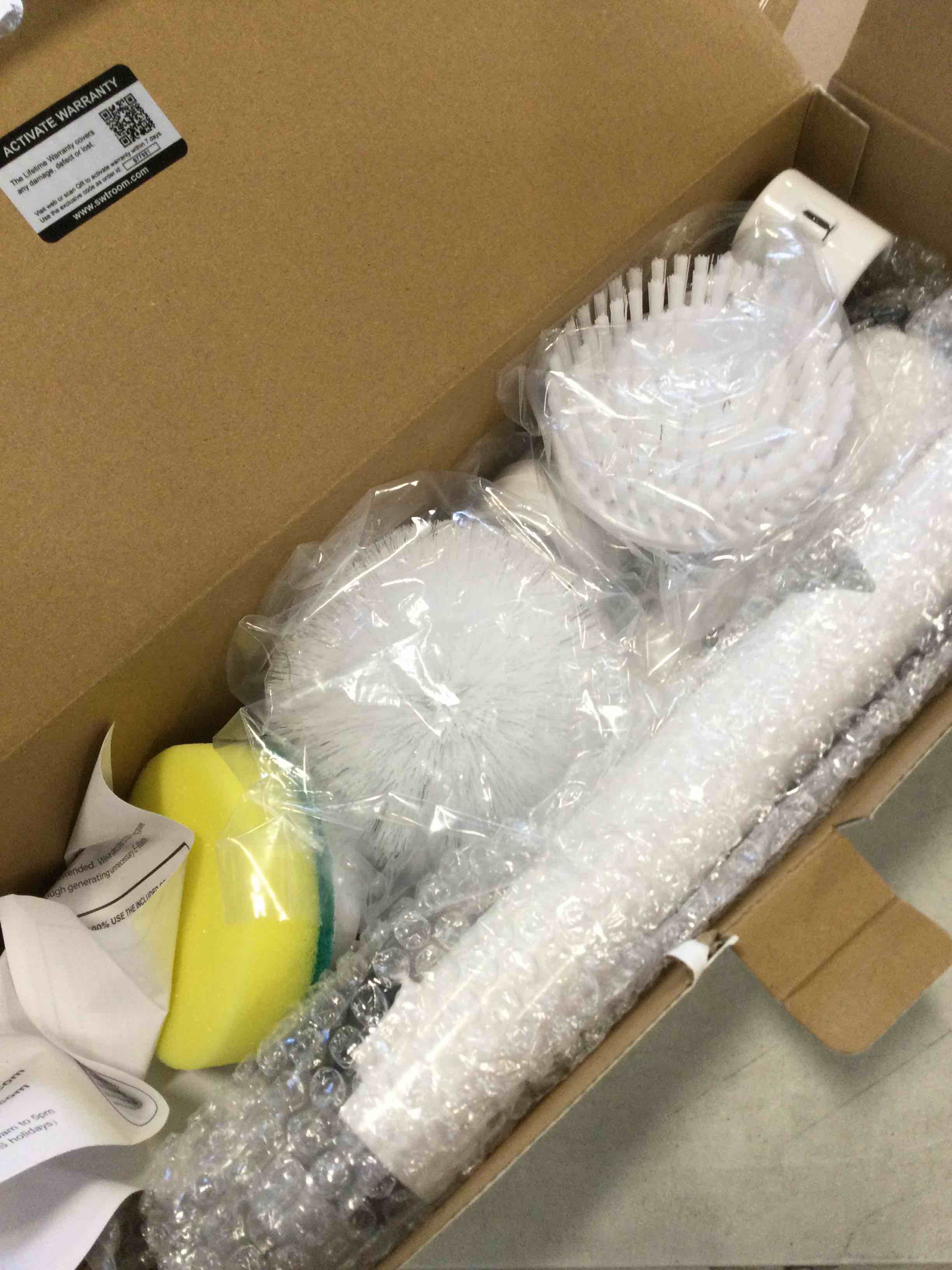 https://s3.amazonaws.com/lotting-images-prod/bidfta/YEL6313679_1714058275180.jpeg