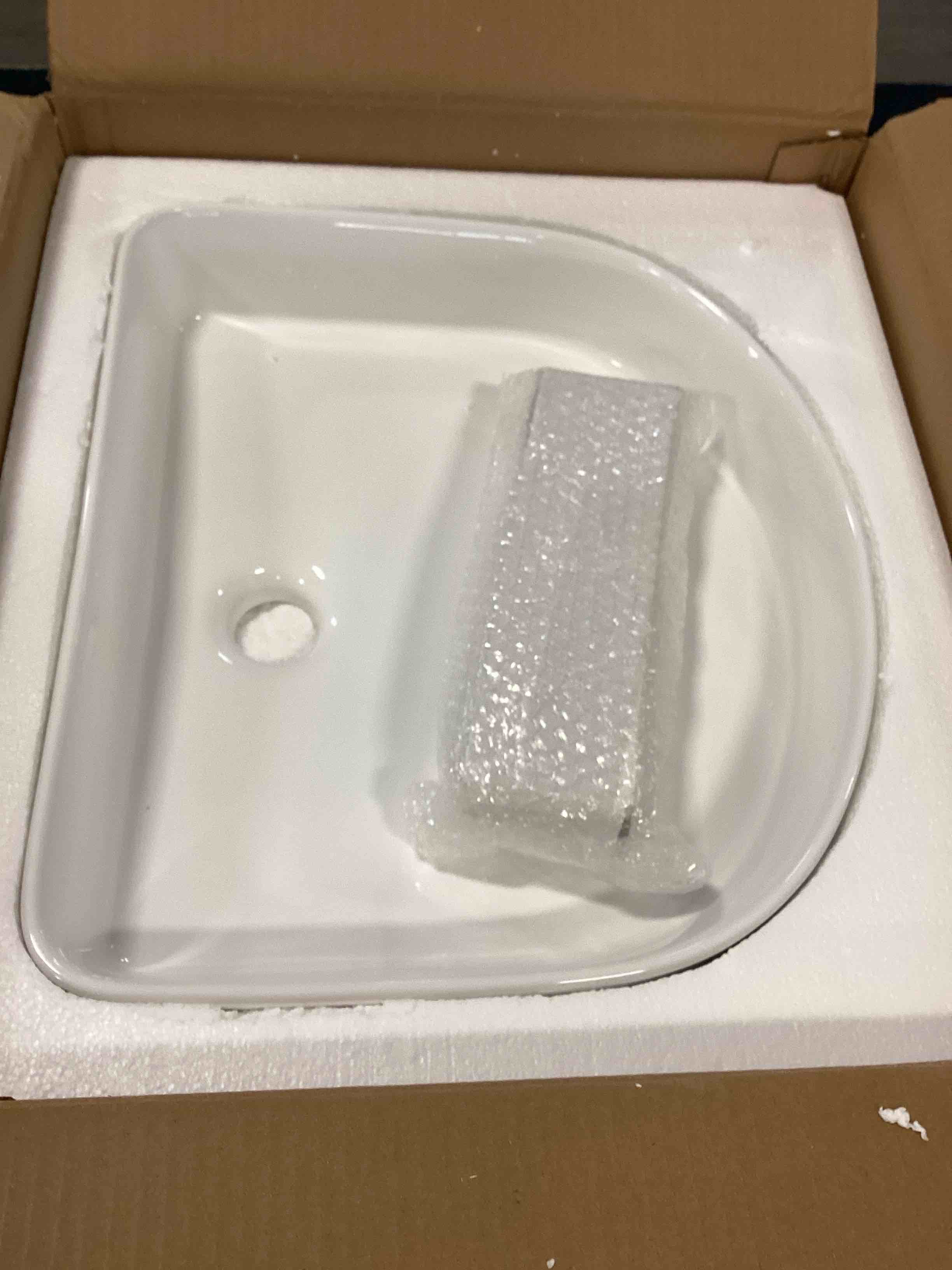 https://s3.amazonaws.com/lotting-images-prod/bidfta/YEL6314104_1711479845304.jpeg
