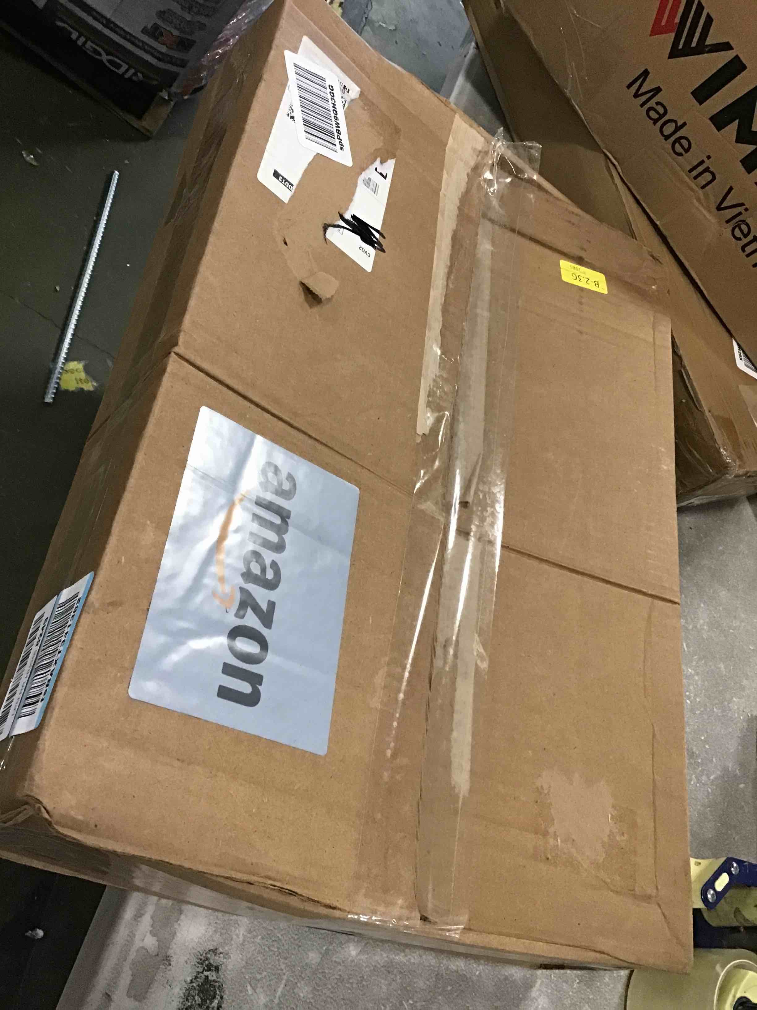 https://s3.amazonaws.com/lotting-images-prod/bidfta/YEL6315690_1711384406064.jpeg