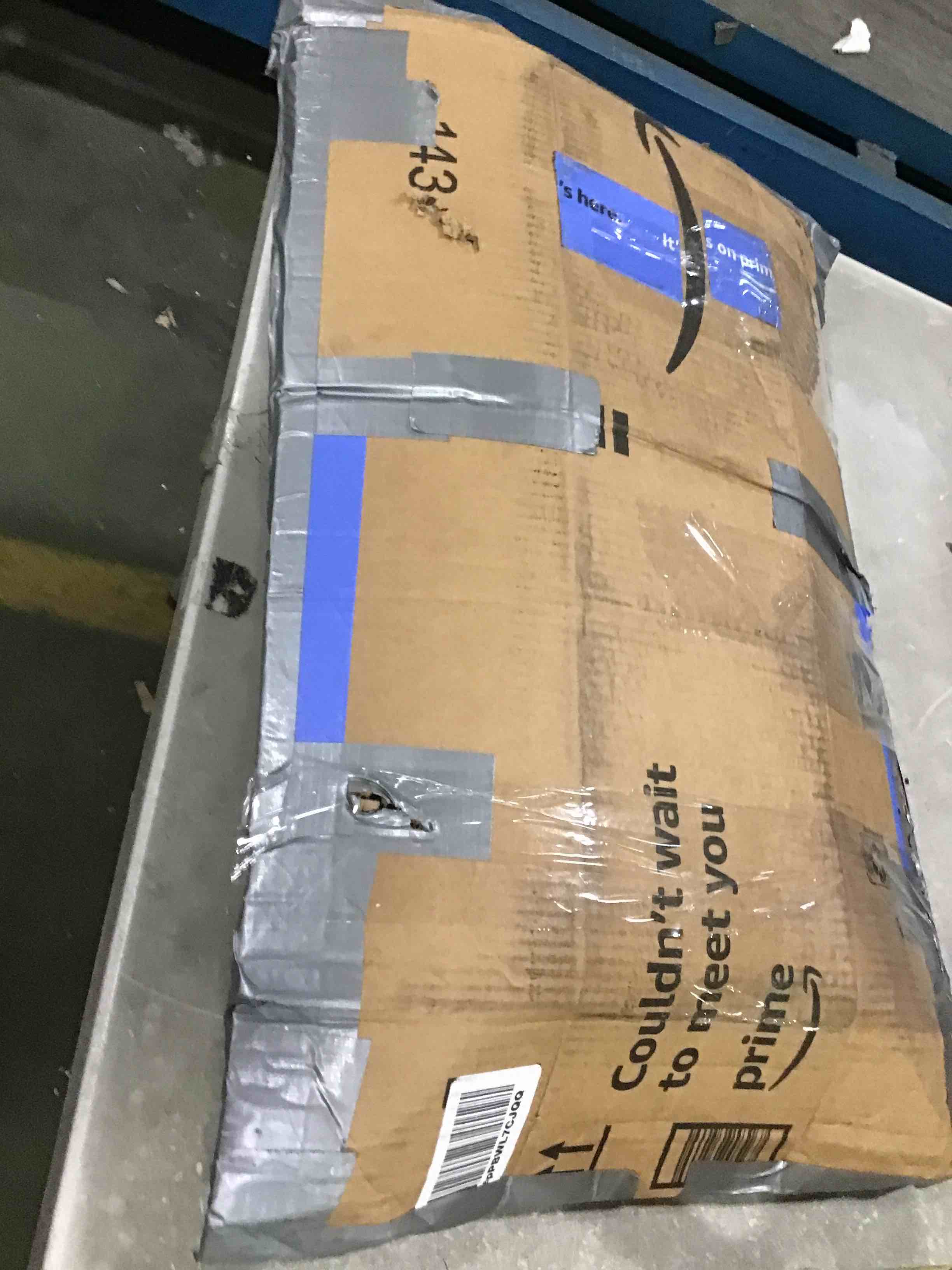 https://s3.amazonaws.com/lotting-images-prod/bidfta/YEL6315818_1711454126473.jpeg