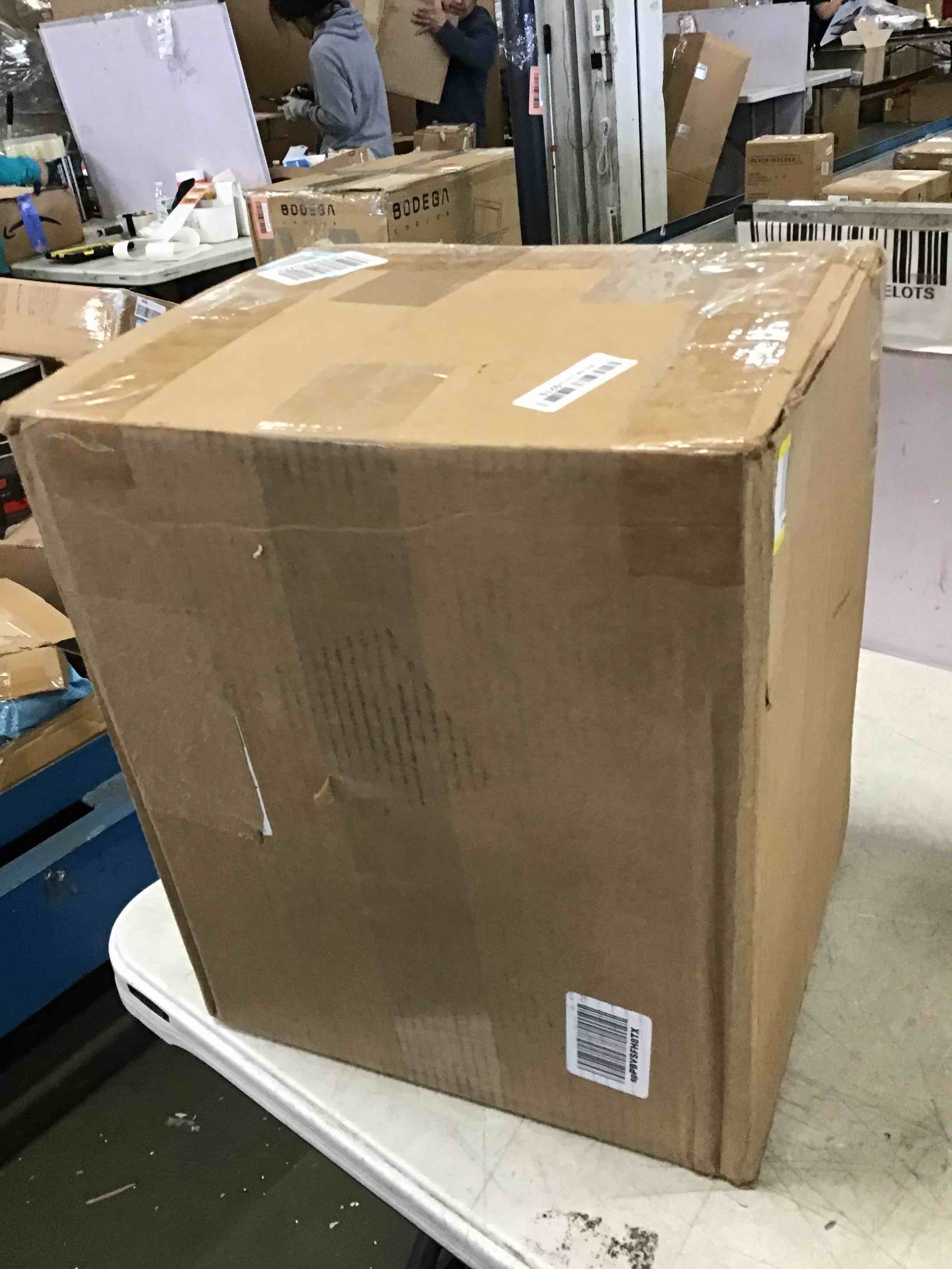 https://s3.amazonaws.com/lotting-images-prod/bidfta/YEL6316650_1711640642679.jpeg