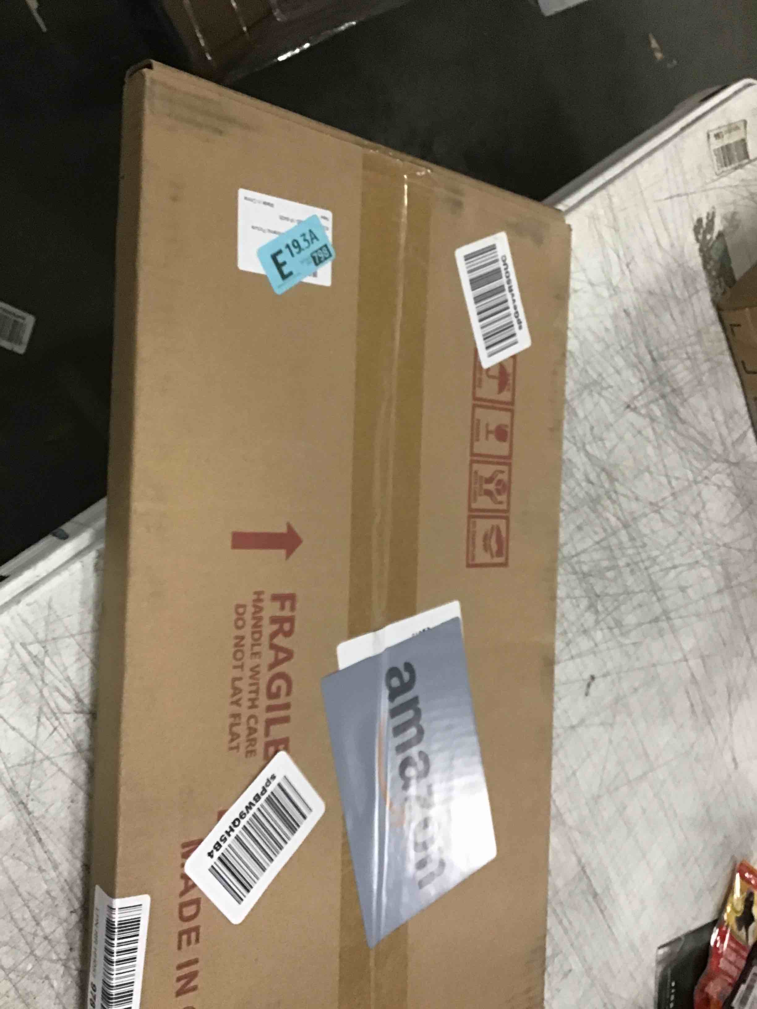 https://s3.amazonaws.com/lotting-images-prod/bidfta/YEL6316891_1711722040487.jpeg