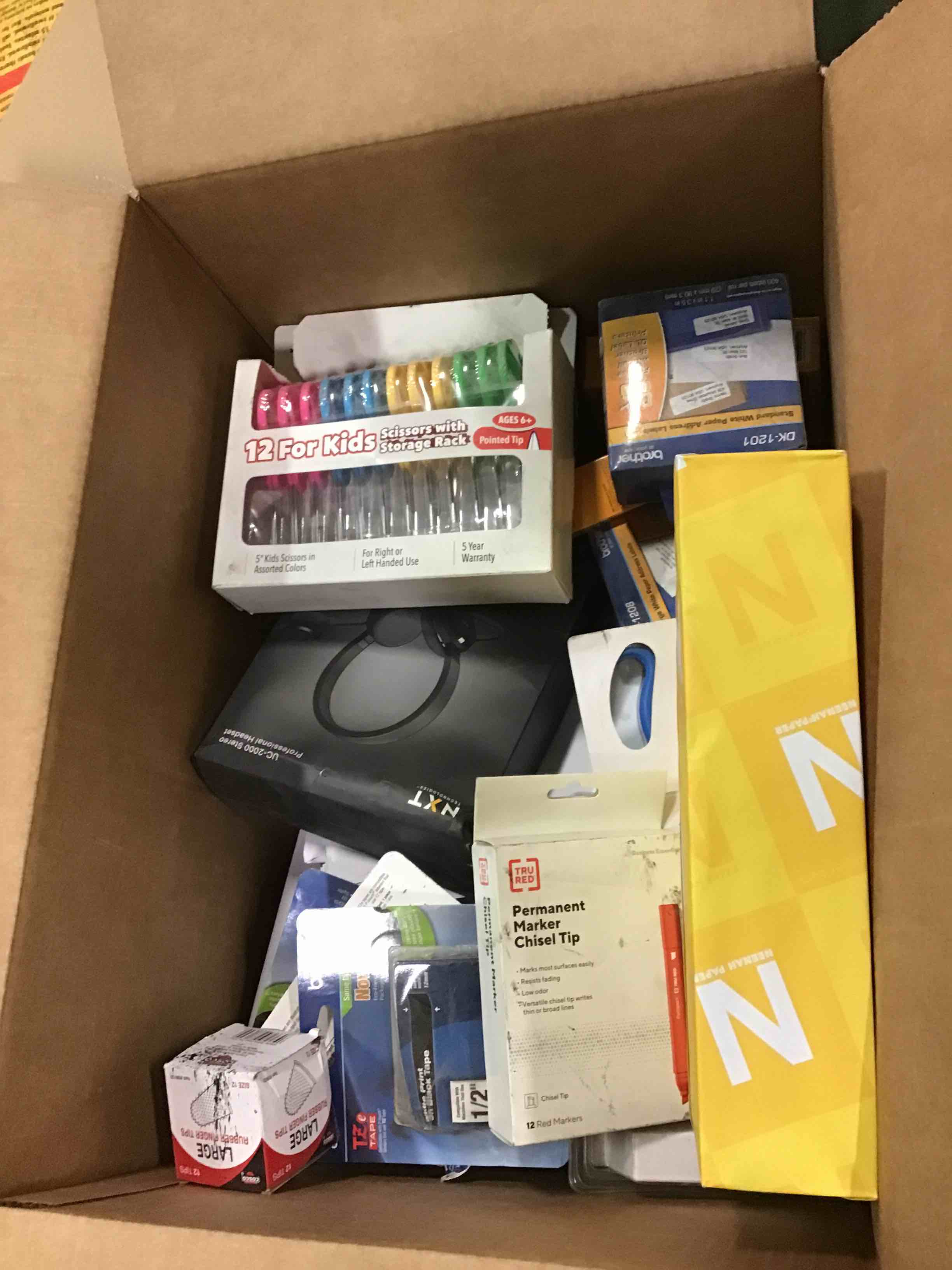 Assorted of box variety of products for the maintenance and cleaning of office or home. (expiration date, brands and sizes may vary)