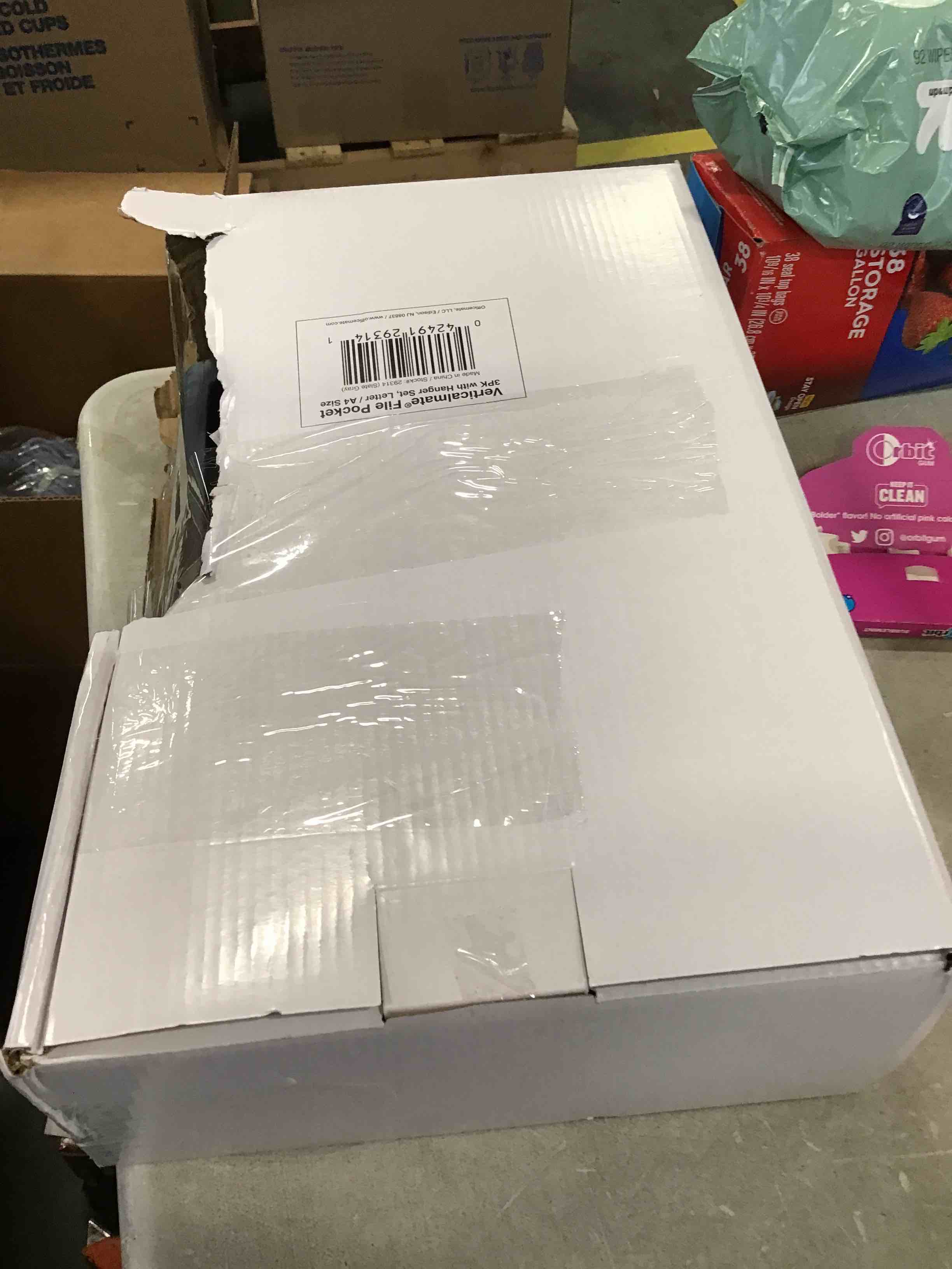 https://s3.amazonaws.com/lotting-images-prod/bidfta/YEL6318869_1712149054115.jpeg