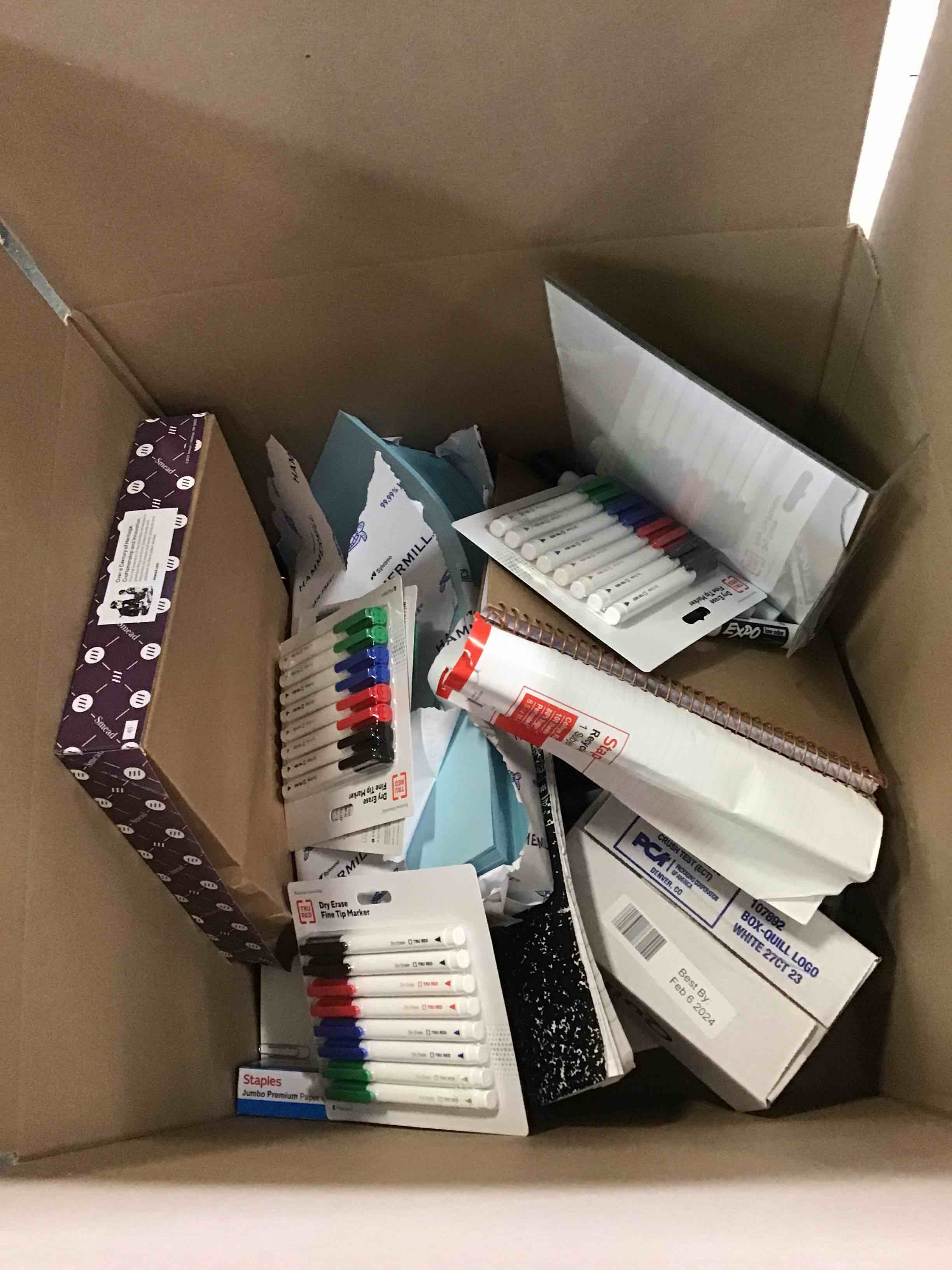 Assorted of Box variety of products for the maintenance and cleaning of office or home. (expiration date, brands and sizes may vary)