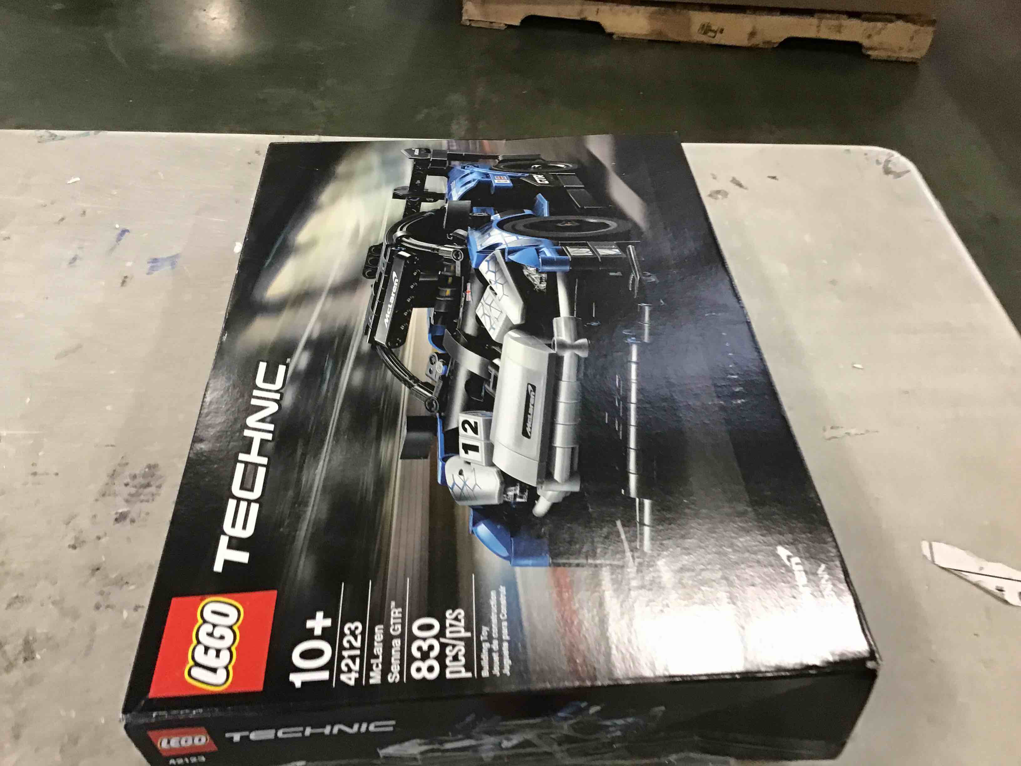 https://s3.amazonaws.com/lotting-images-prod/bidfta/YEL6319837_1712330788958.jpeg