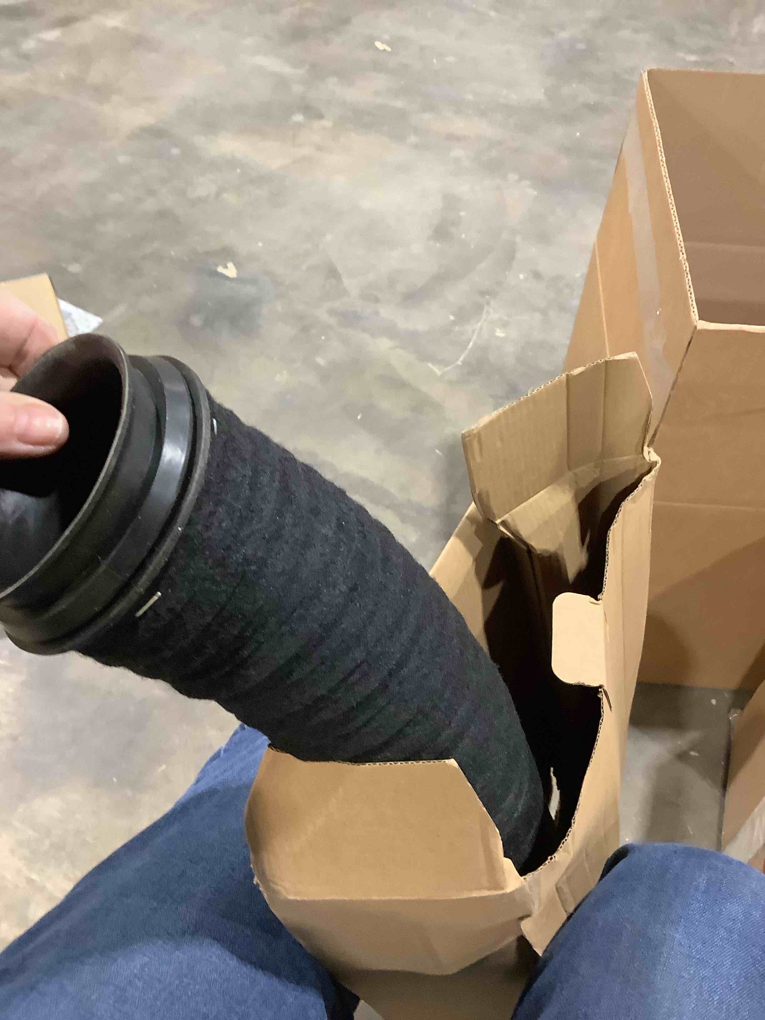 Condition photo showing Good Condition for Dorman 696-012 Engine Air Intake Hose for Specific Chevrolet Models Fits select: 2006-2011 CHEVROLET HHR