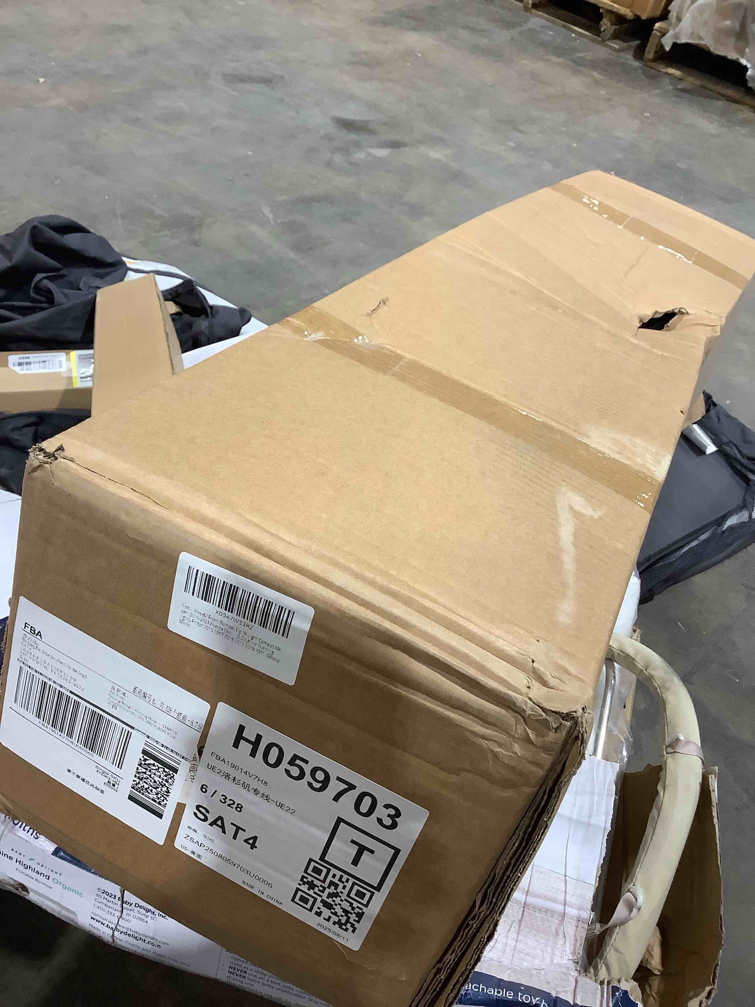 Condition photo showing Good Condition for Front Bumper Lip W/Light Compatible with 2016-2021 Honda Civic Hatchback & Si, Air Dam Spoiler Splitter with LED Daytime Running Lights Fit for 2016 2017 2018 2019 2020 2021 (Glossy Black)