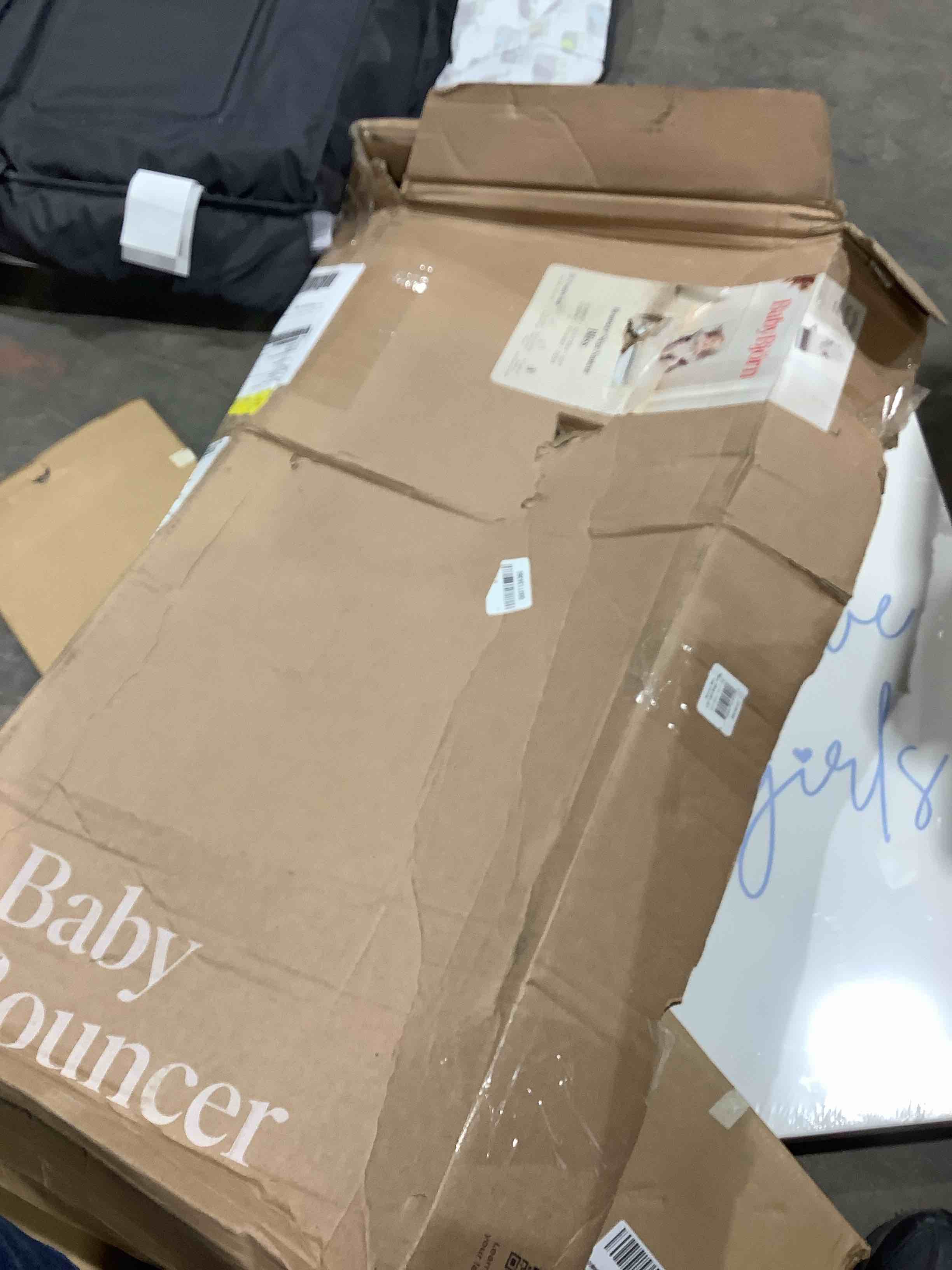 Condition photo showing Good Condition for BabyBjörn Bouncer Bliss Convertible Jersey Baby Bouncer in Light Beige at Nordstrom