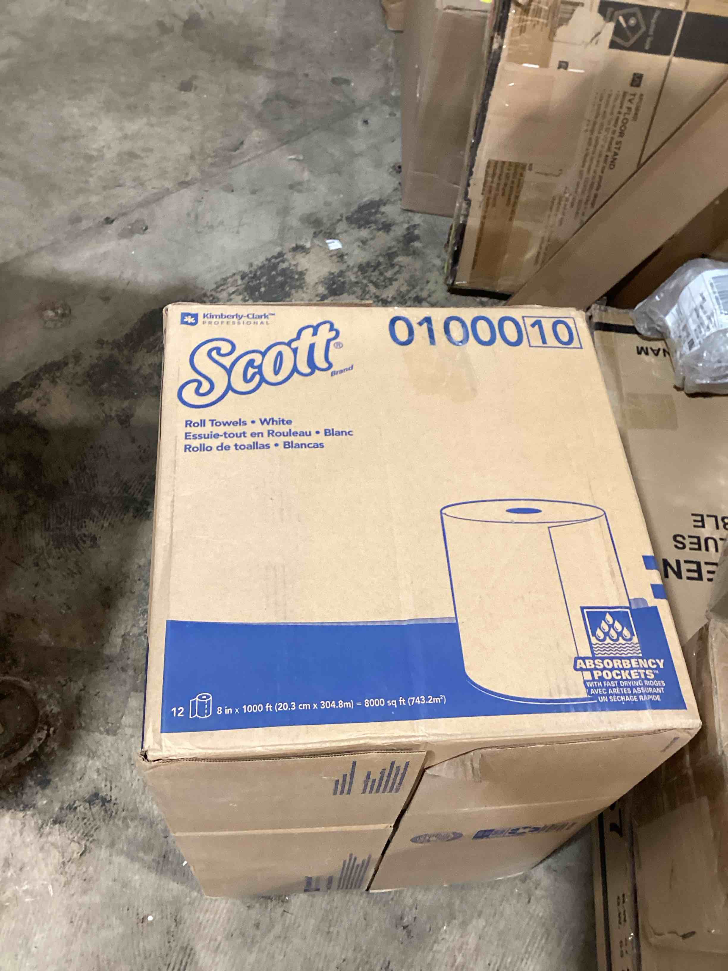 Condition photo showing Good Condition for scott professional essential universal high-capacity hard roll paper towels  bulk (01000)  hardwound 1.5  core  absorbency pockets  white (12 rolls at 1 000  each  12 000 /case)