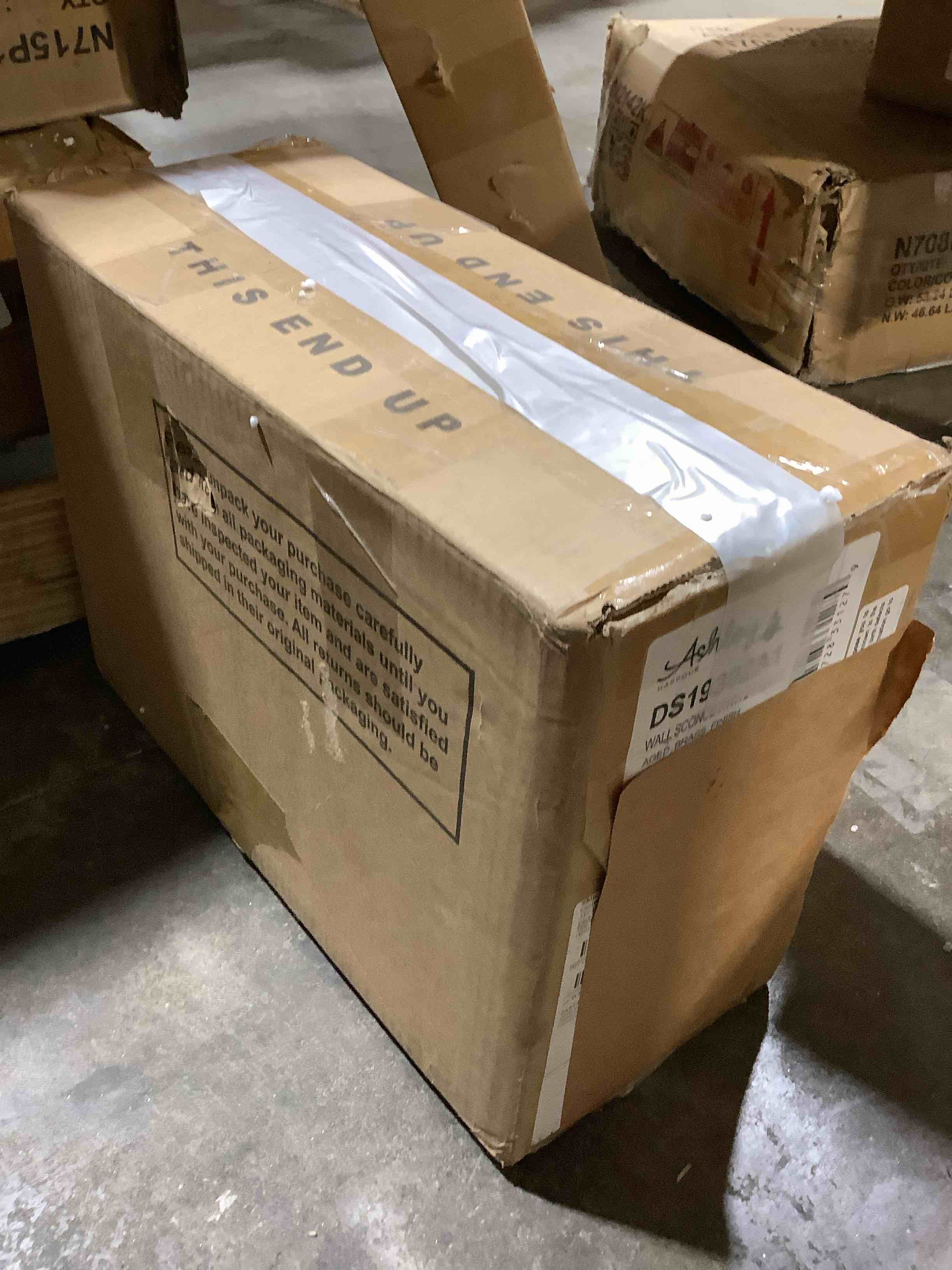 https://s3.amazonaws.com/lotting-images-prod/bidfta/YEL6323803_1778700174889.jpeg