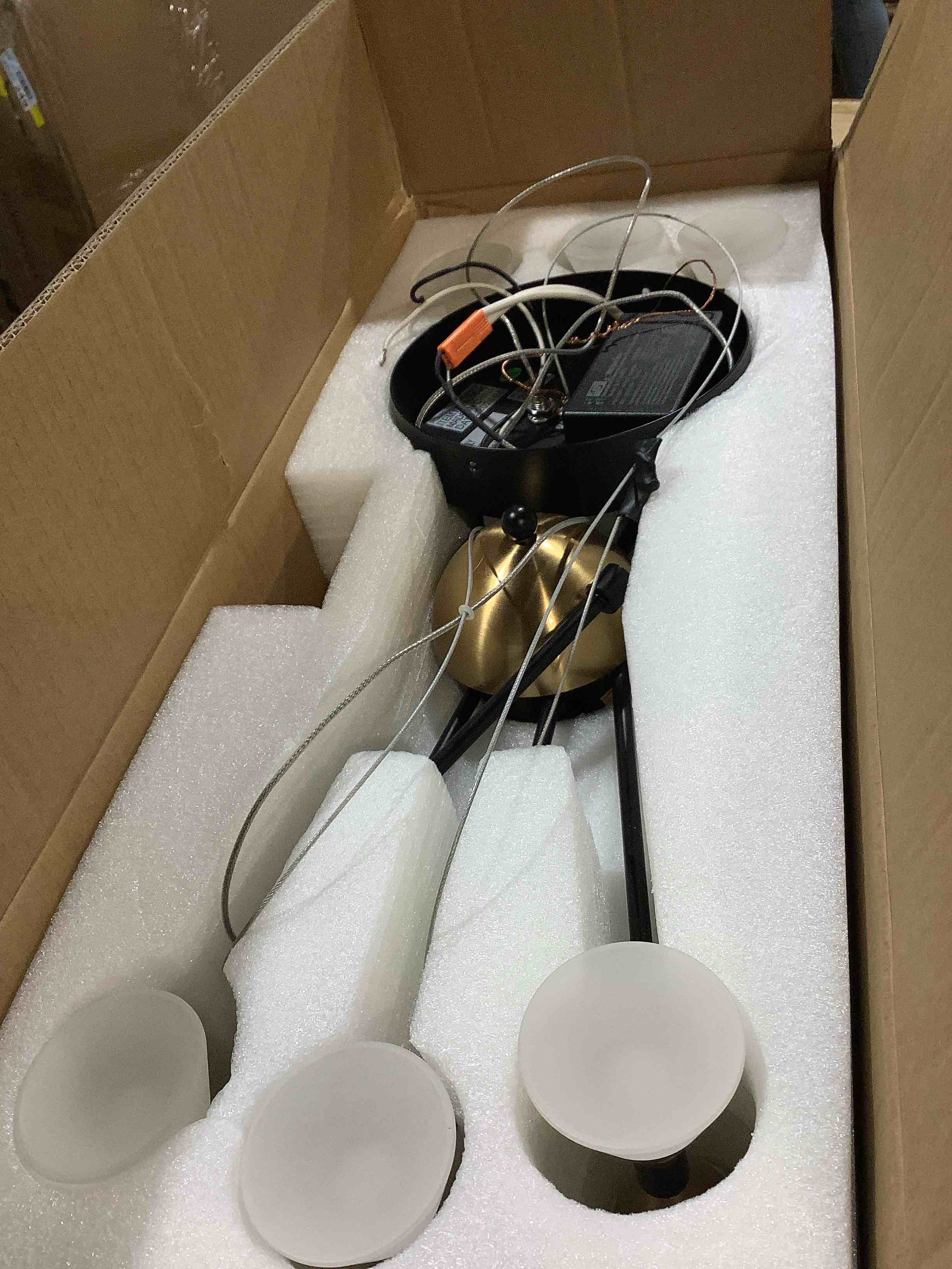 https://s3.amazonaws.com/lotting-images-prod/bidfta/YEL6323807_1778701605177.jpeg