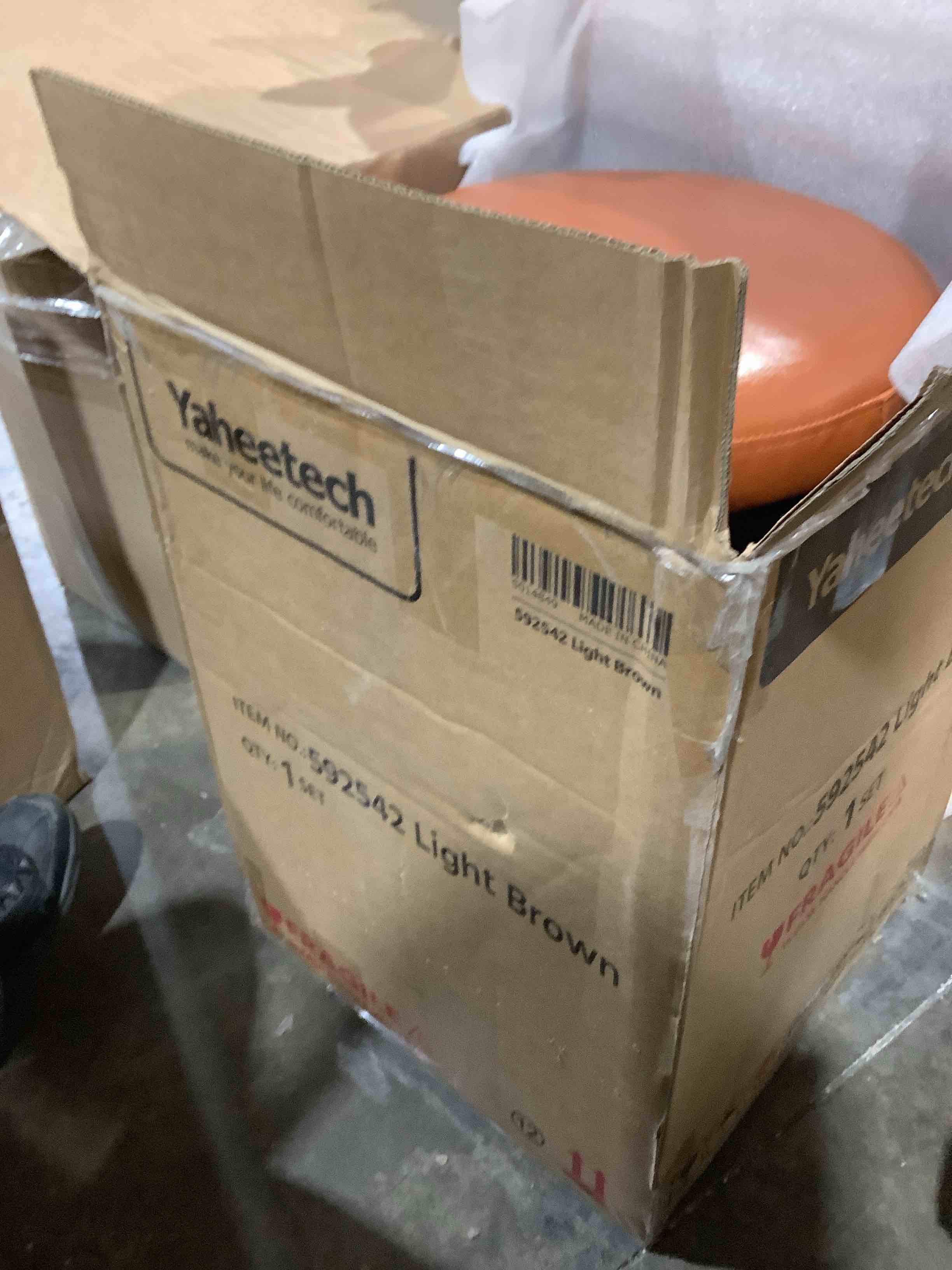 https://s3.amazonaws.com/lotting-images-prod/bidfta/YEL6323809_1778703914048.jpeg