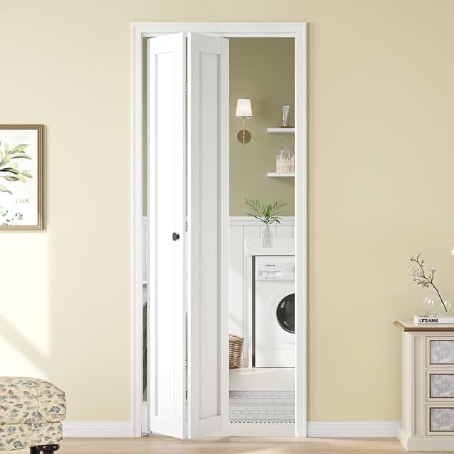 Condition photo showing New/Like New for 2 bifold white door