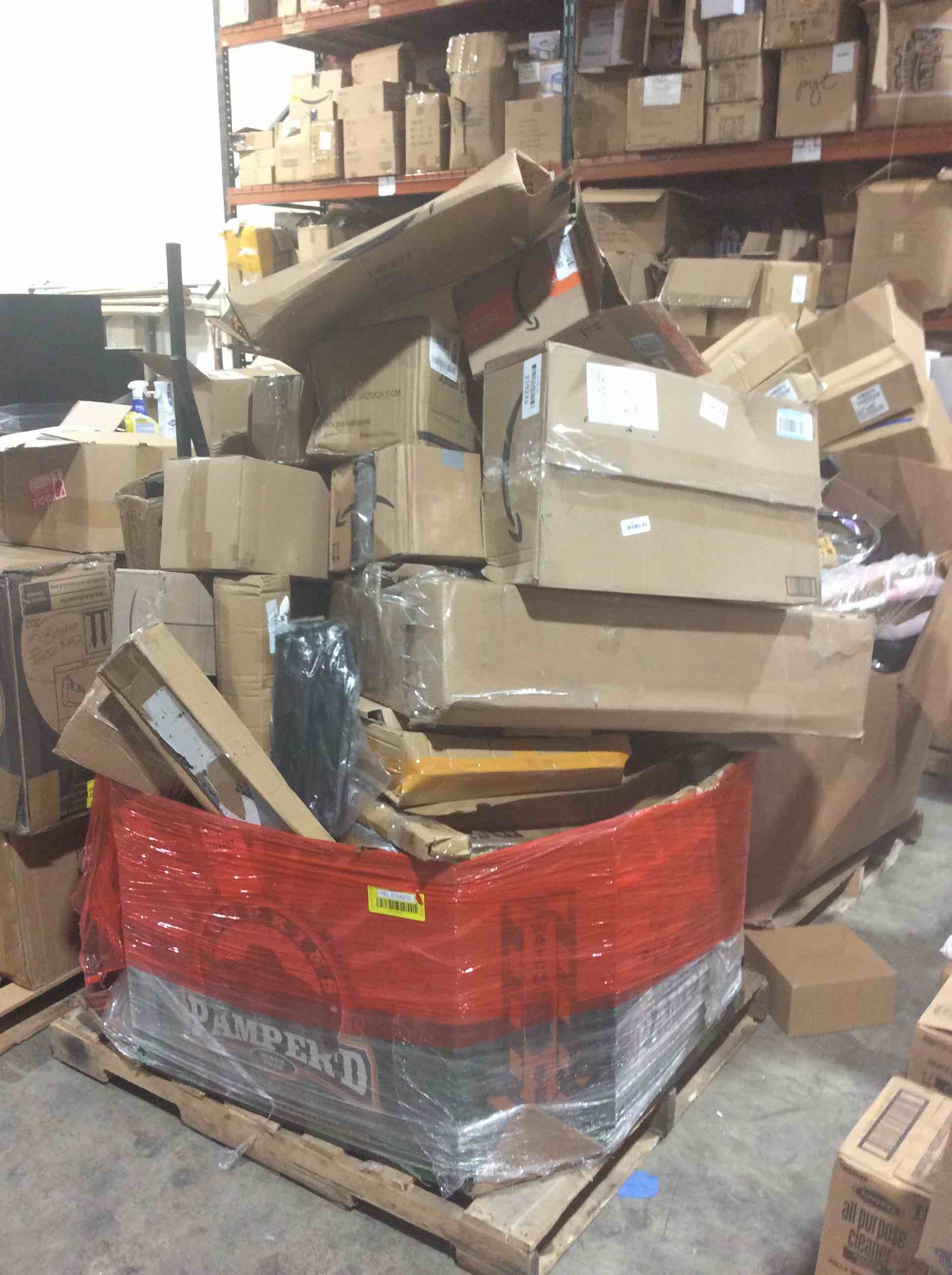 Pallet lot of Approximately 40 pcs Auto parts and furniture , great stuff for resellers 