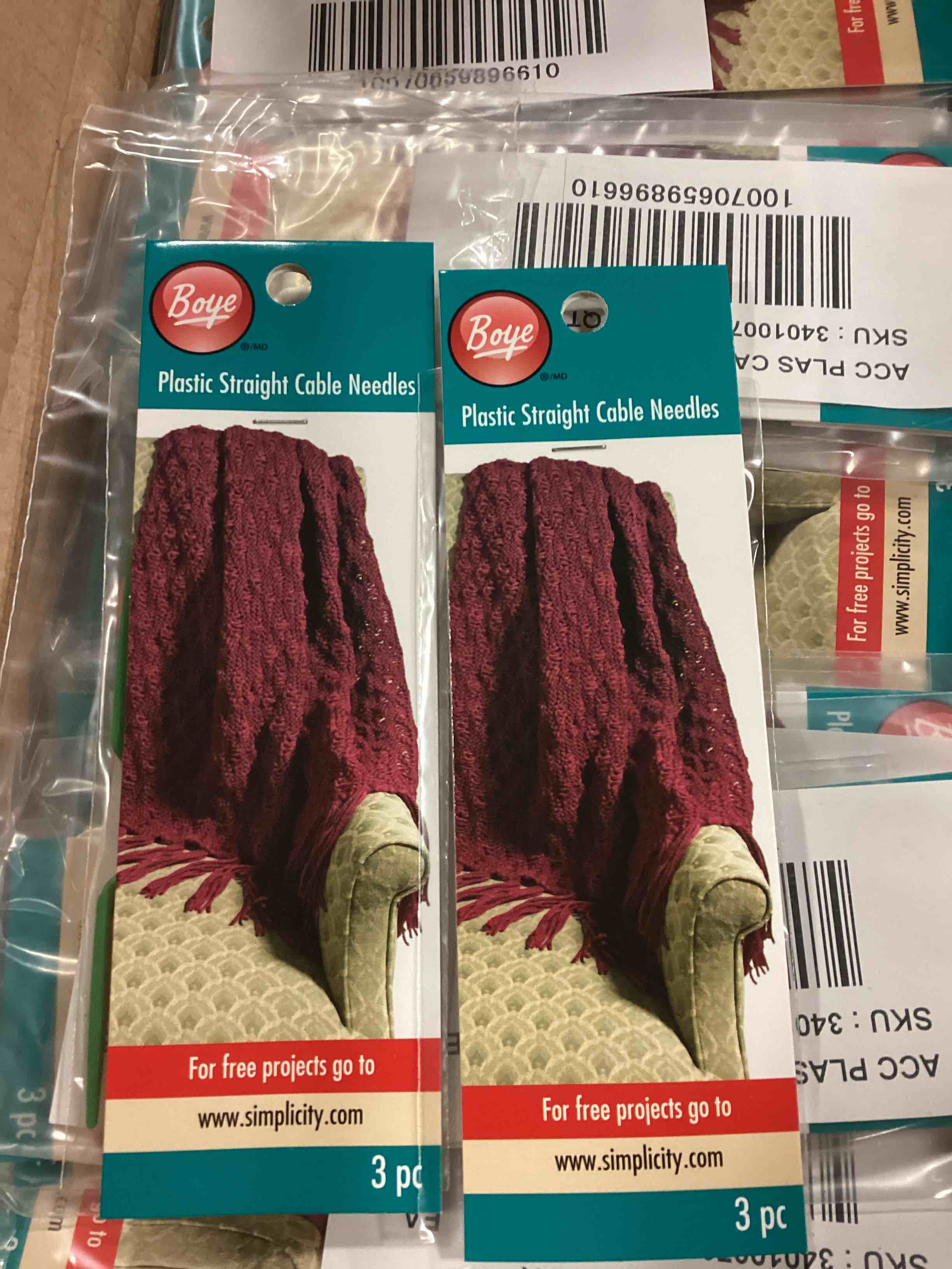 Boye Yarn Accessories 3-piece Plastic Straight Cable Needles Set