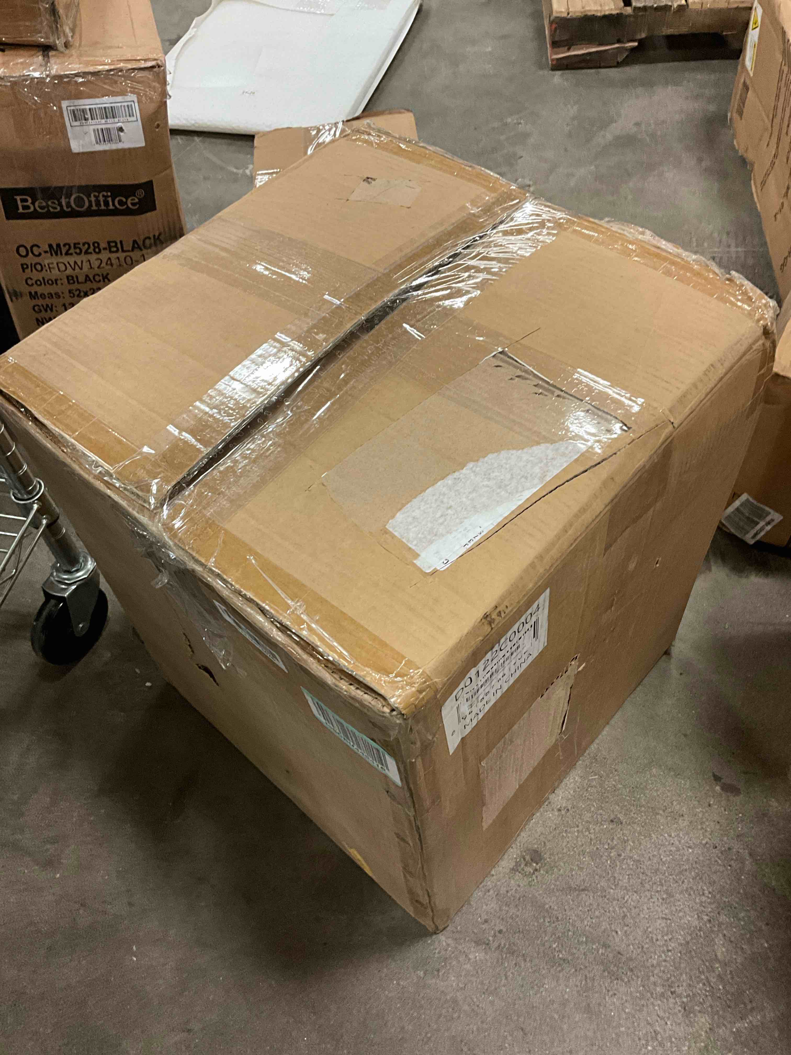 https://s3.amazonaws.com/lotting-images-prod/bidfta/YEL6326085_1717765800409.jpeg