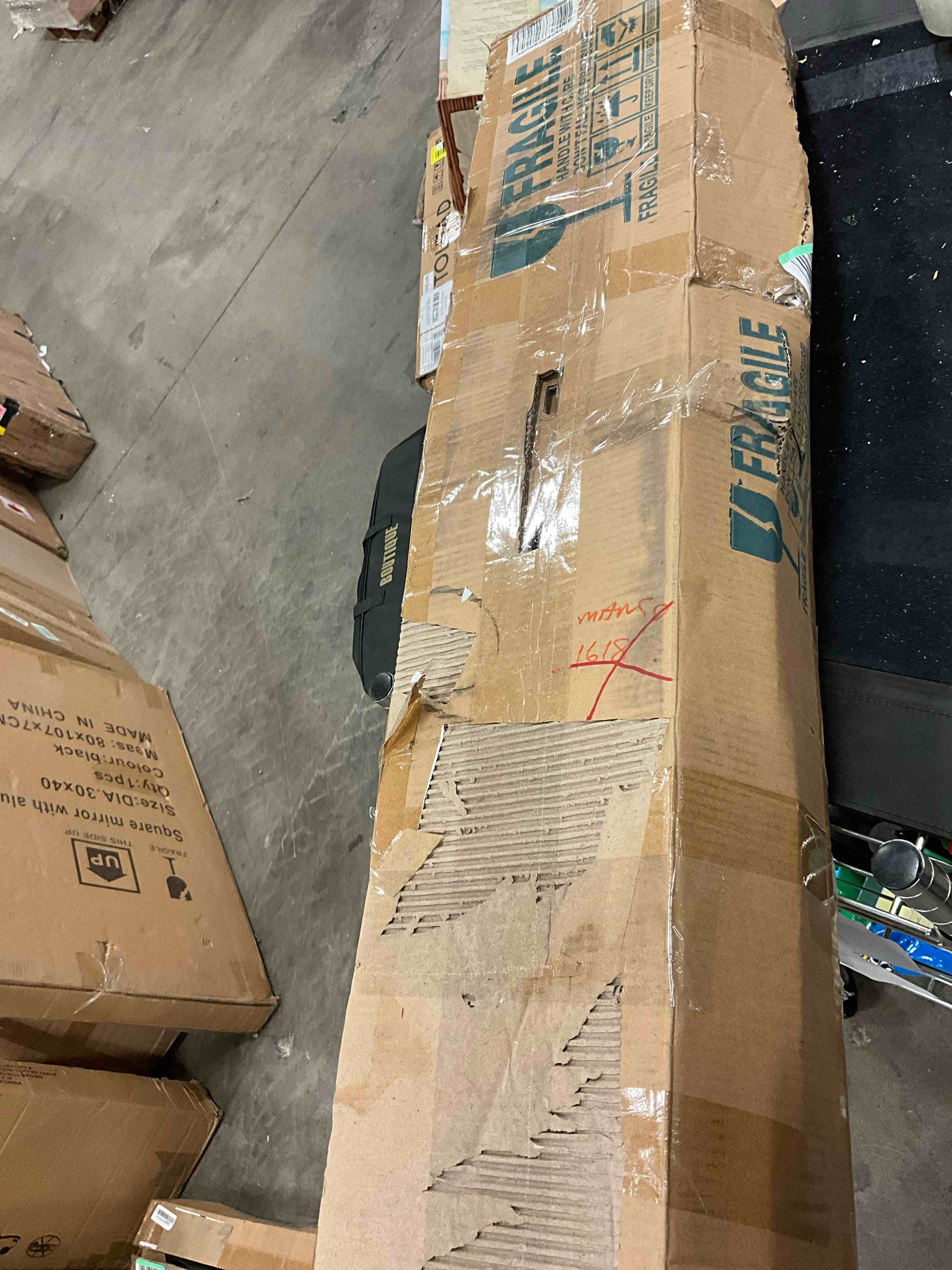 https://s3.amazonaws.com/lotting-images-prod/bidfta/YEL6326178_1717788193081.jpeg