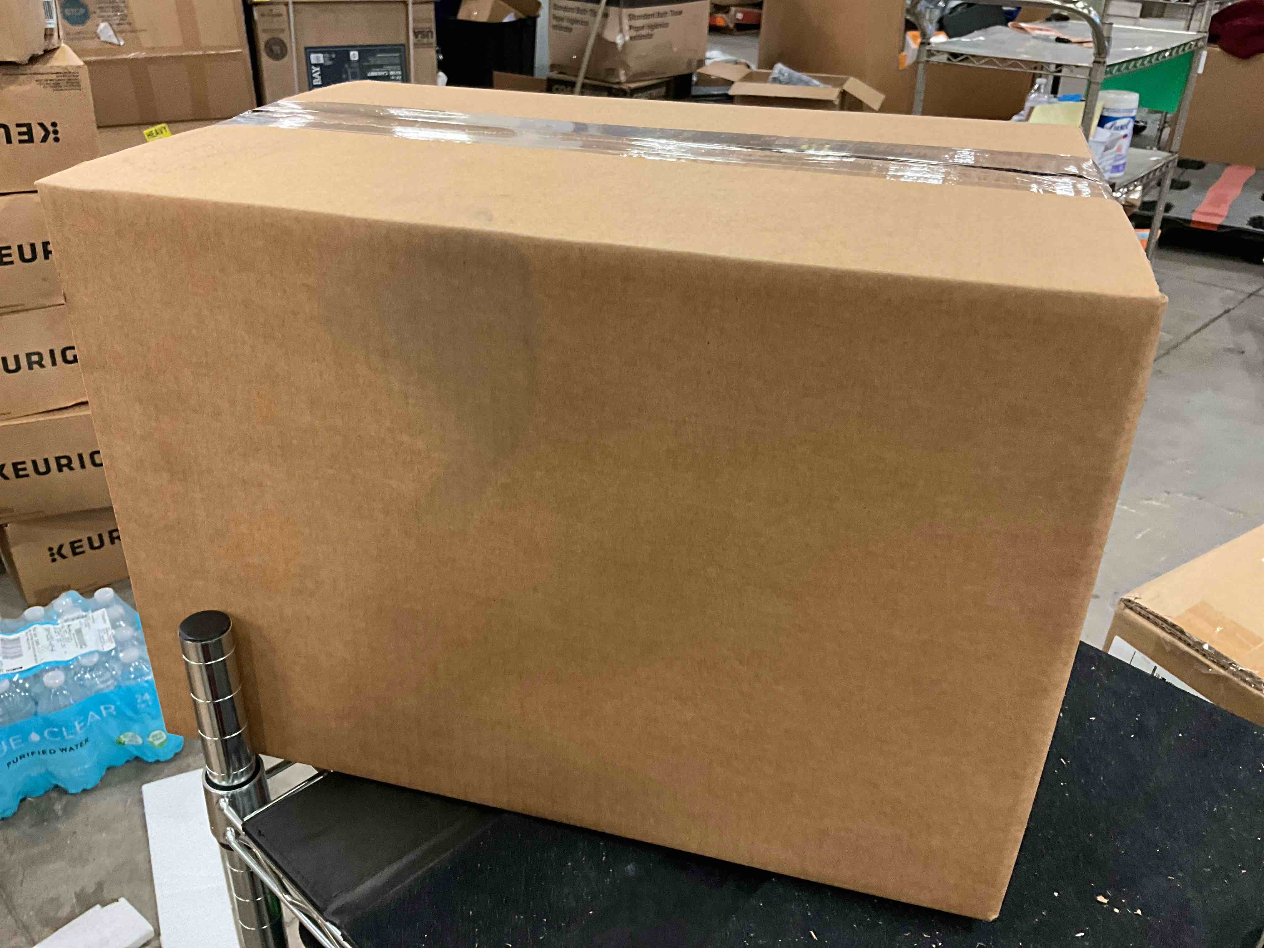 https://s3.amazonaws.com/lotting-images-prod/bidfta/YEL6326633_1718218923746.jpeg