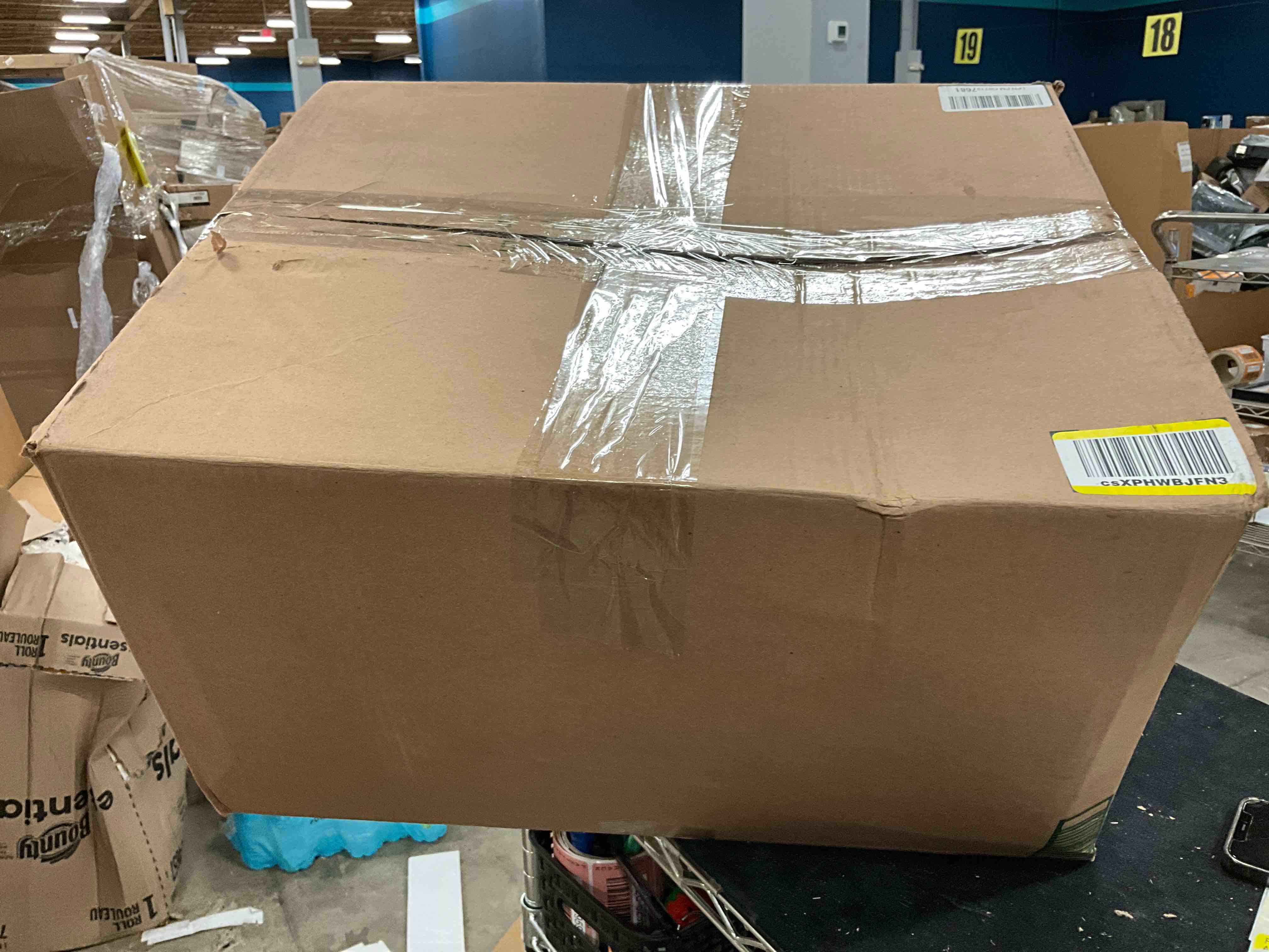 https://s3.amazonaws.com/lotting-images-prod/bidfta/YEL6326637_1718219552768.jpeg