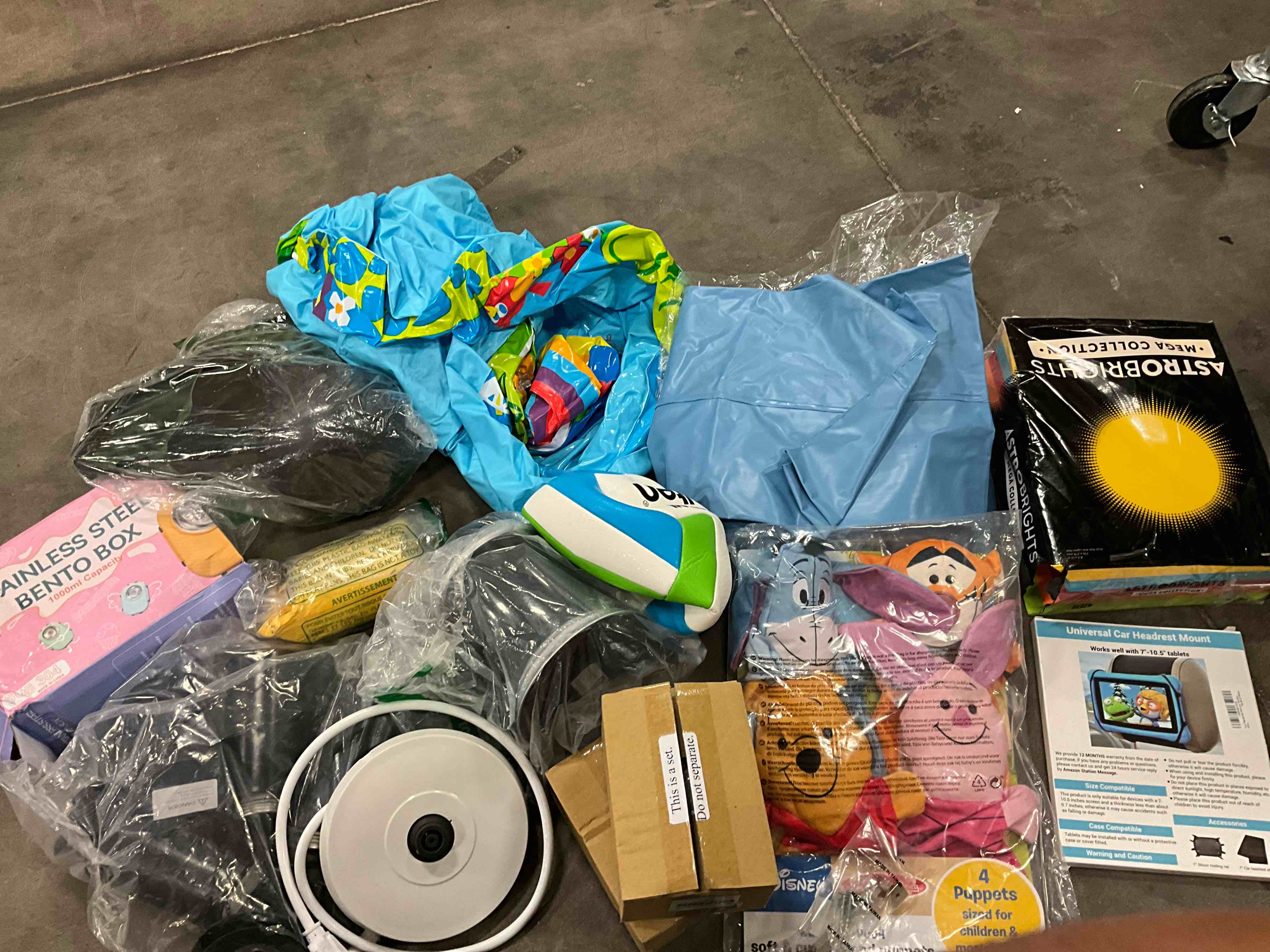 Assorted items for your family include Stainless Steel bento box ,4 puppets ,universal car headrest mount and more