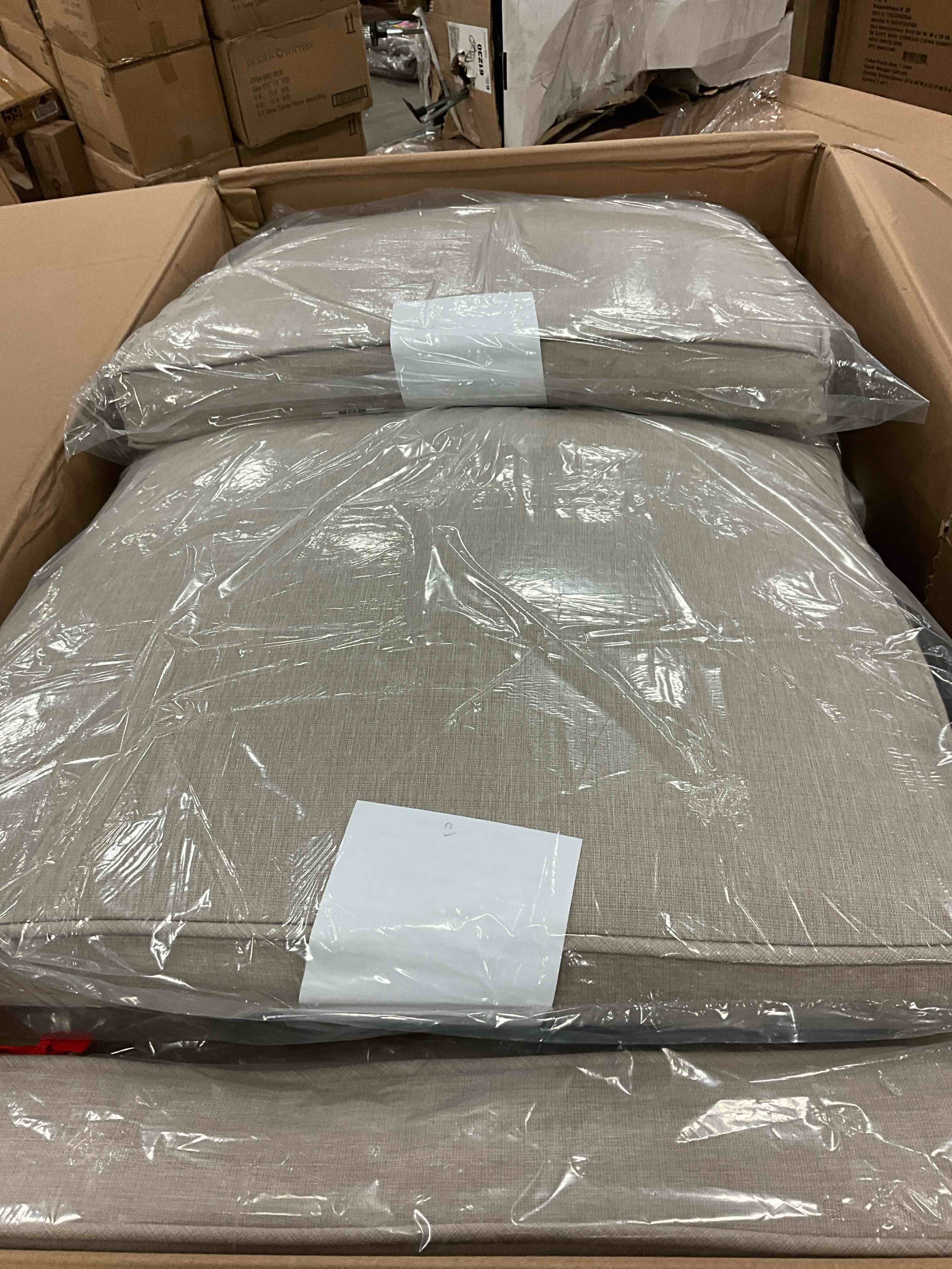 https://s3.amazonaws.com/lotting-images-prod/bidfta/YEL6329536_1714678271017.jpeg