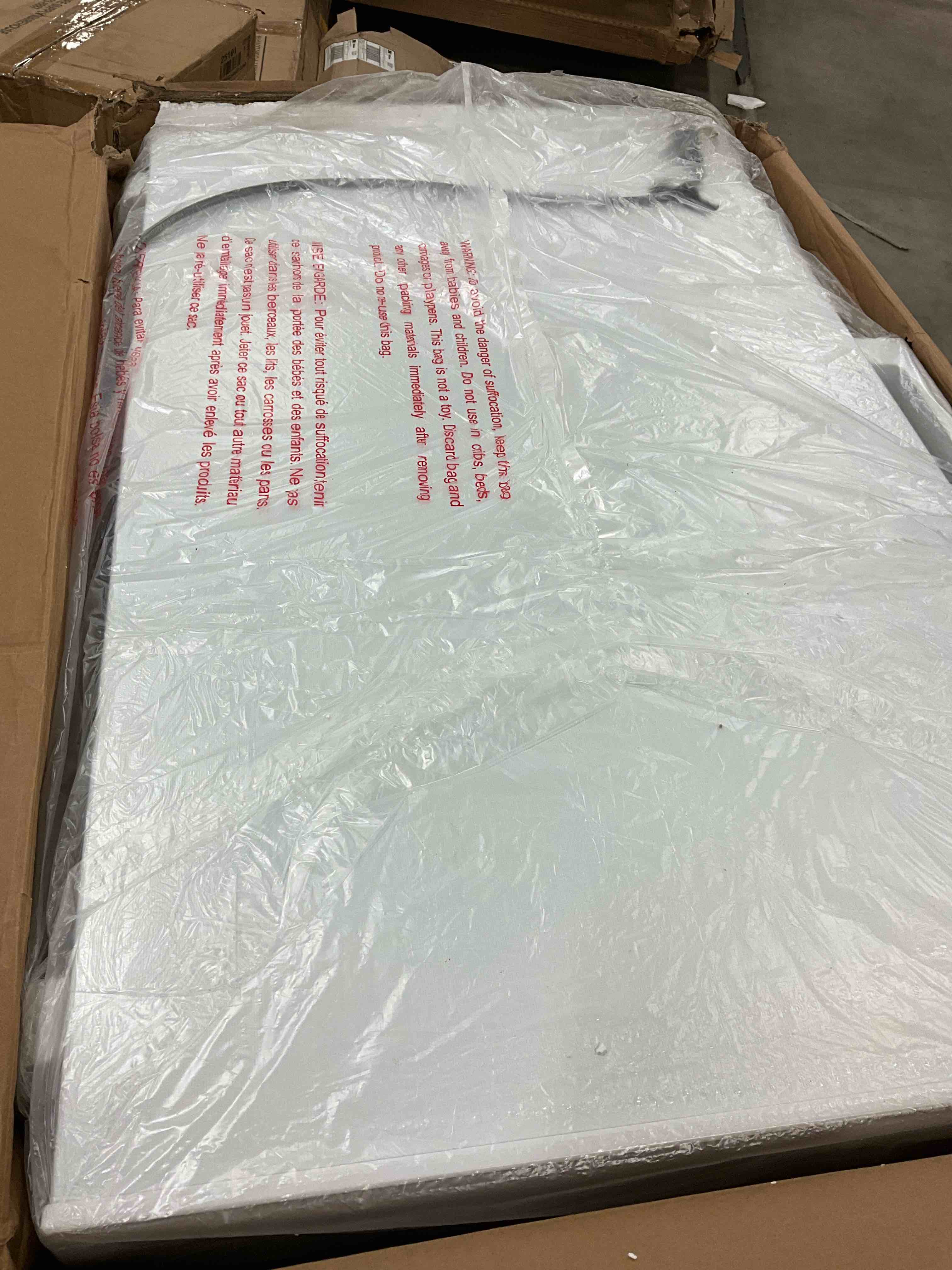 https://s3.amazonaws.com/lotting-images-prod/bidfta/YEL6329575_1714744199328.jpeg