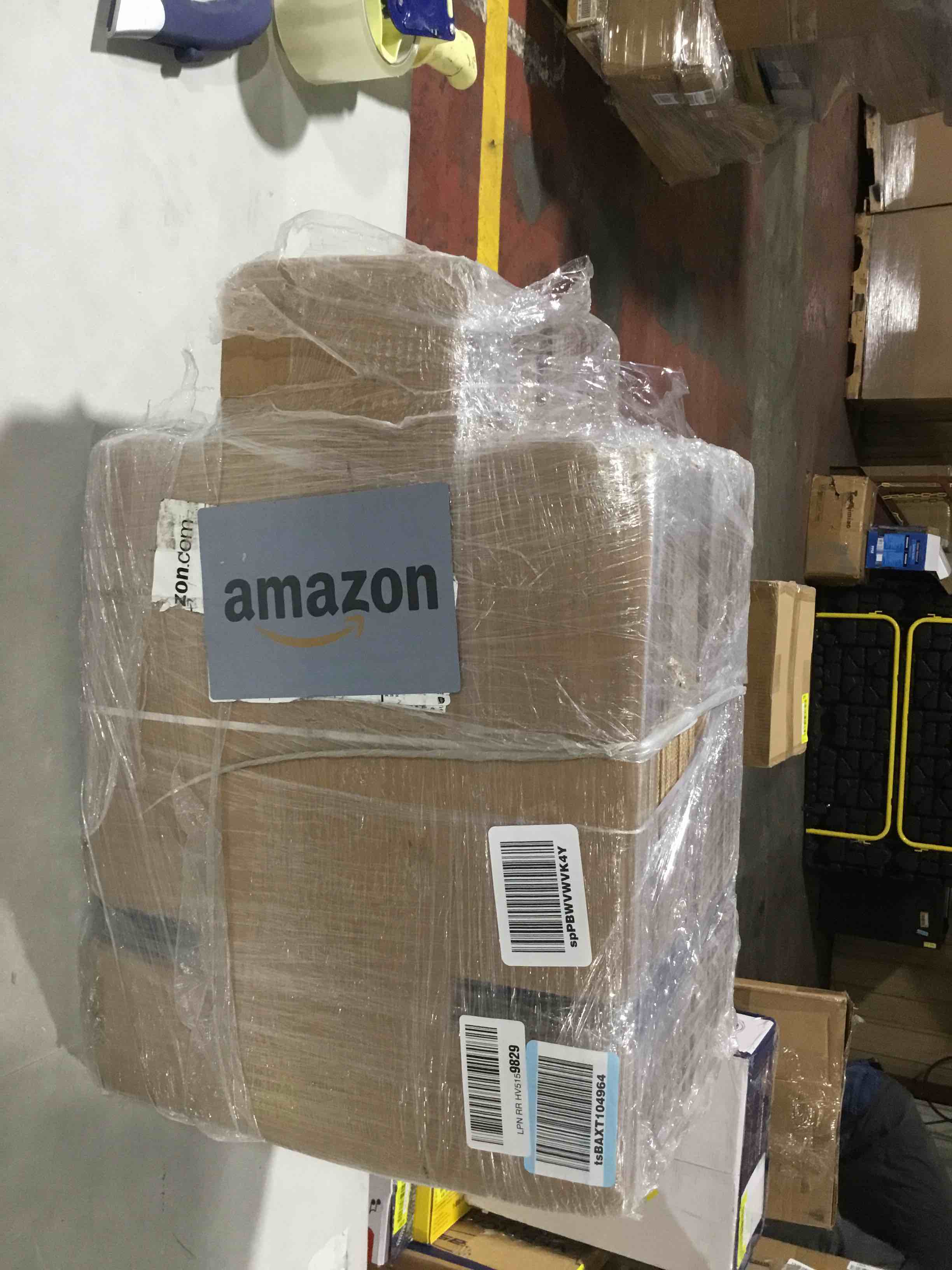https://s3.amazonaws.com/lotting-images-prod/bidfta/YEL6332439_1715174878321.jpeg