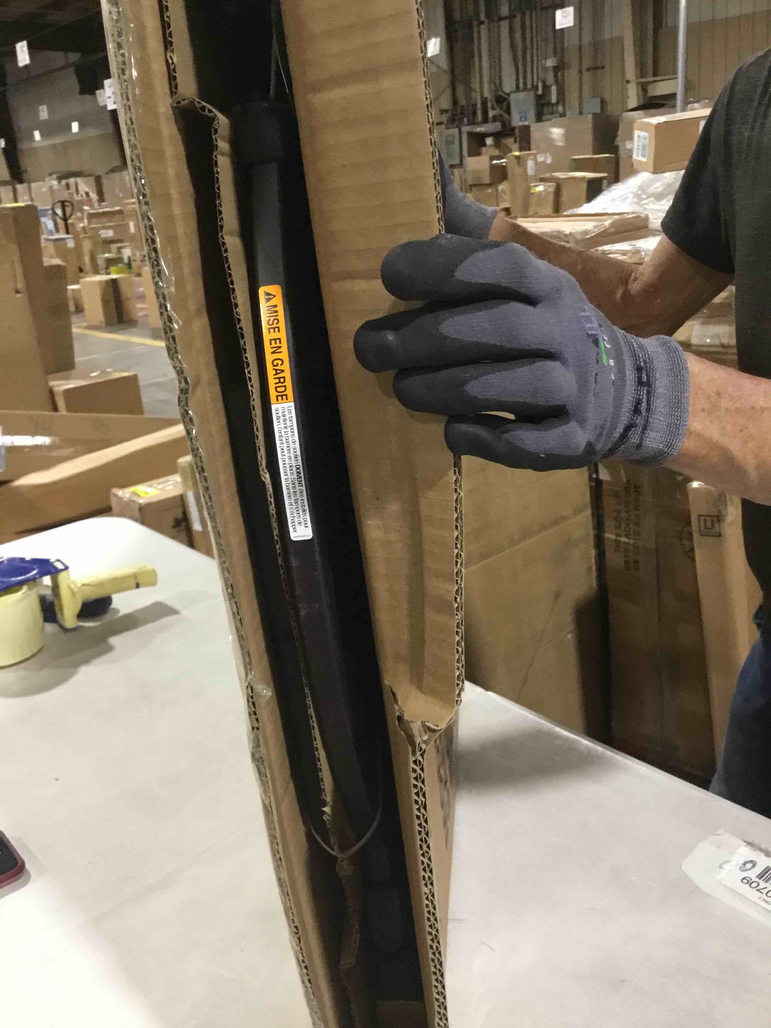 https://s3.amazonaws.com/lotting-images-prod/bidfta/YEL6332492_1715184332814.jpeg