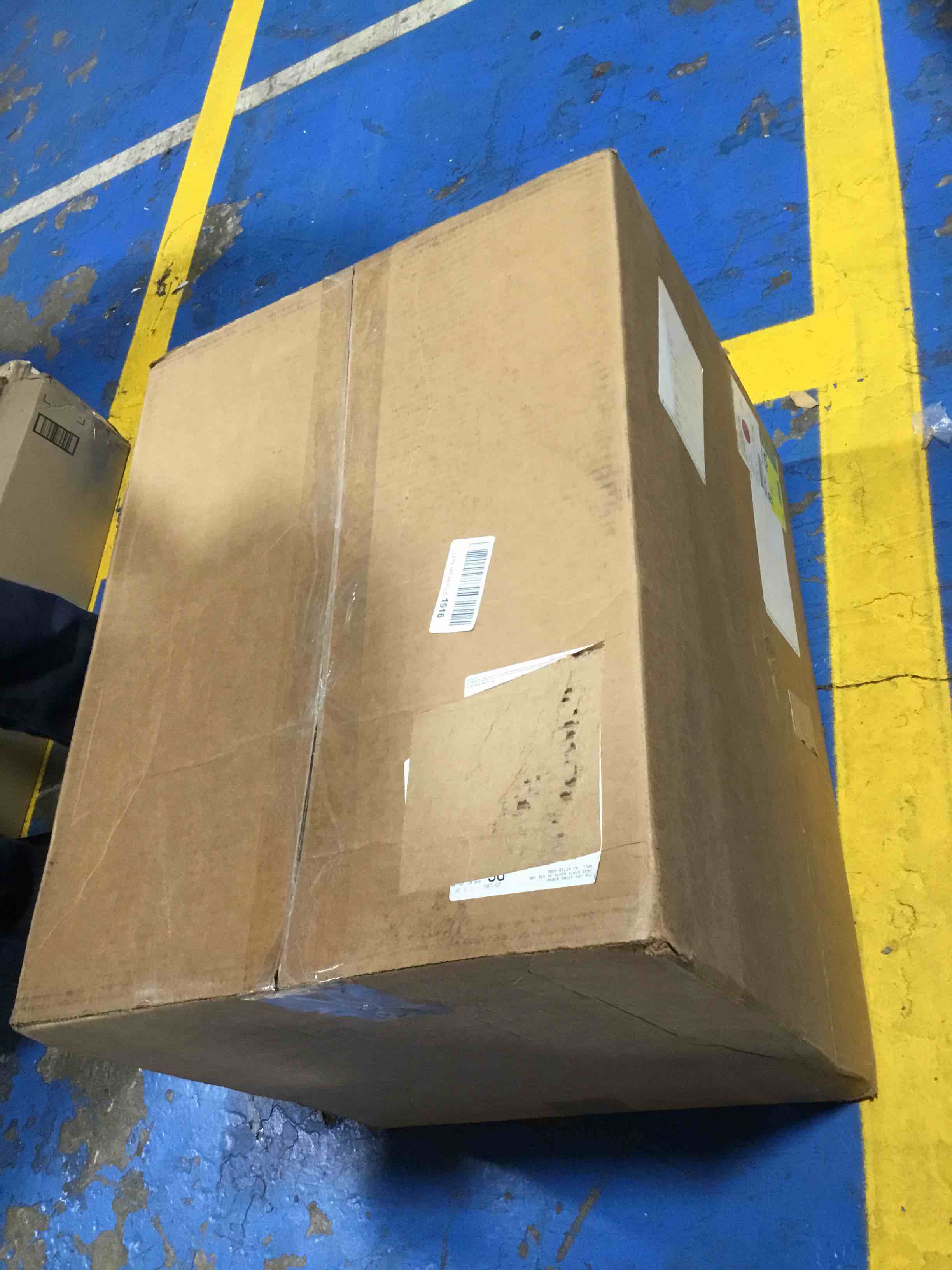 https://s3.amazonaws.com/lotting-images-prod/bidfta/YEL6333018_1715708905904.jpeg